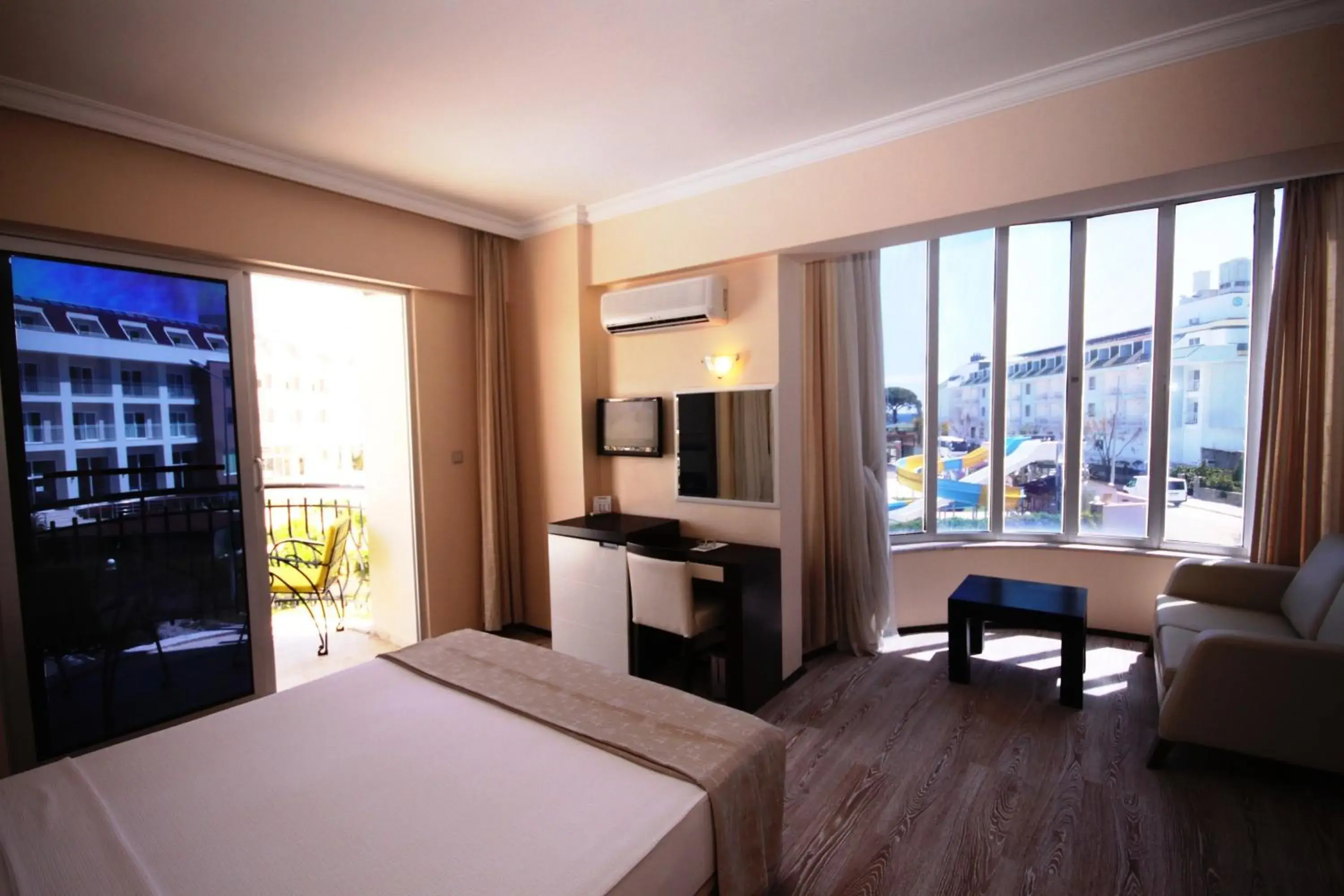 Property building, Bed in Camyuva Beach Hotel