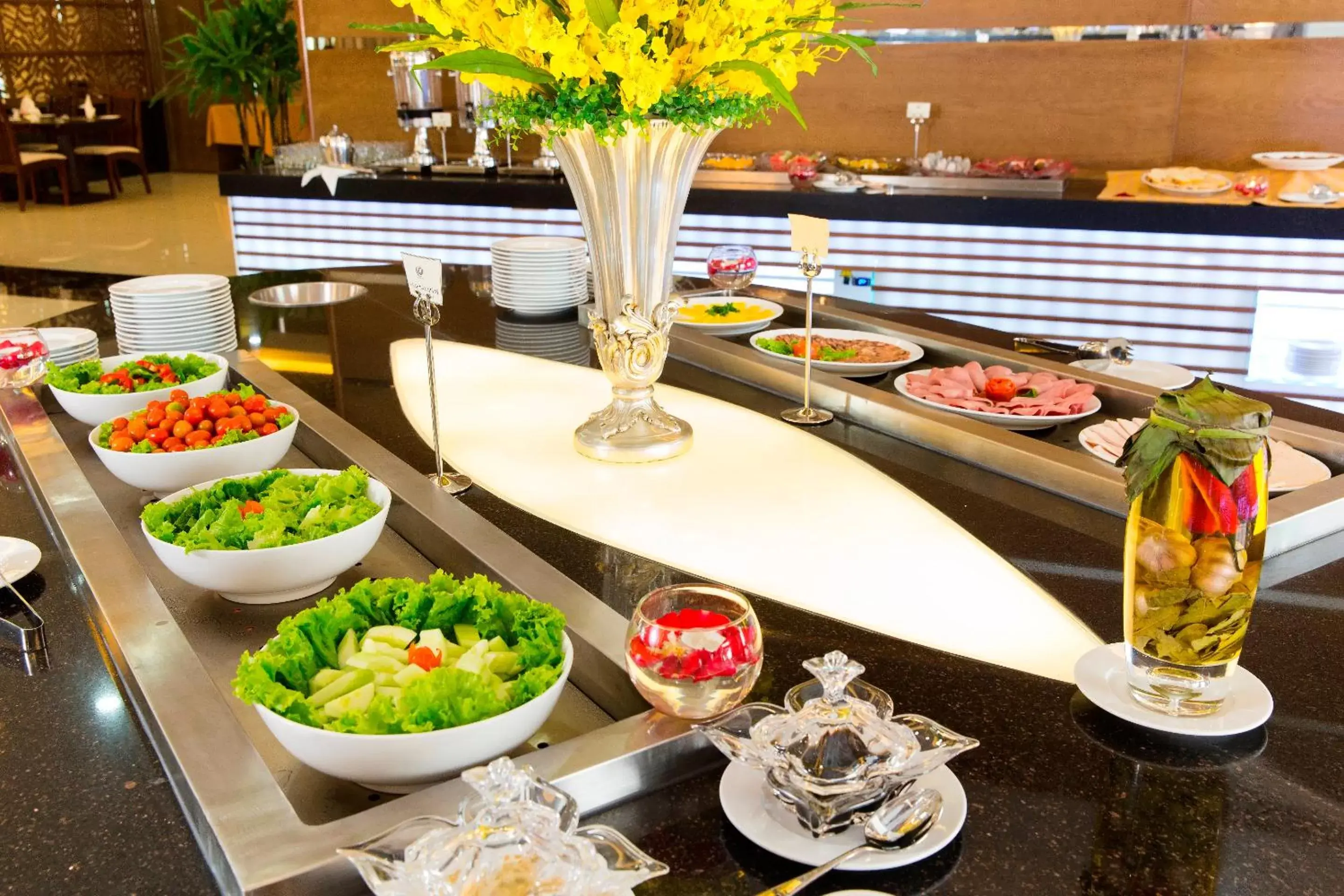 Restaurant/places to eat in Galina Hotel & Spa