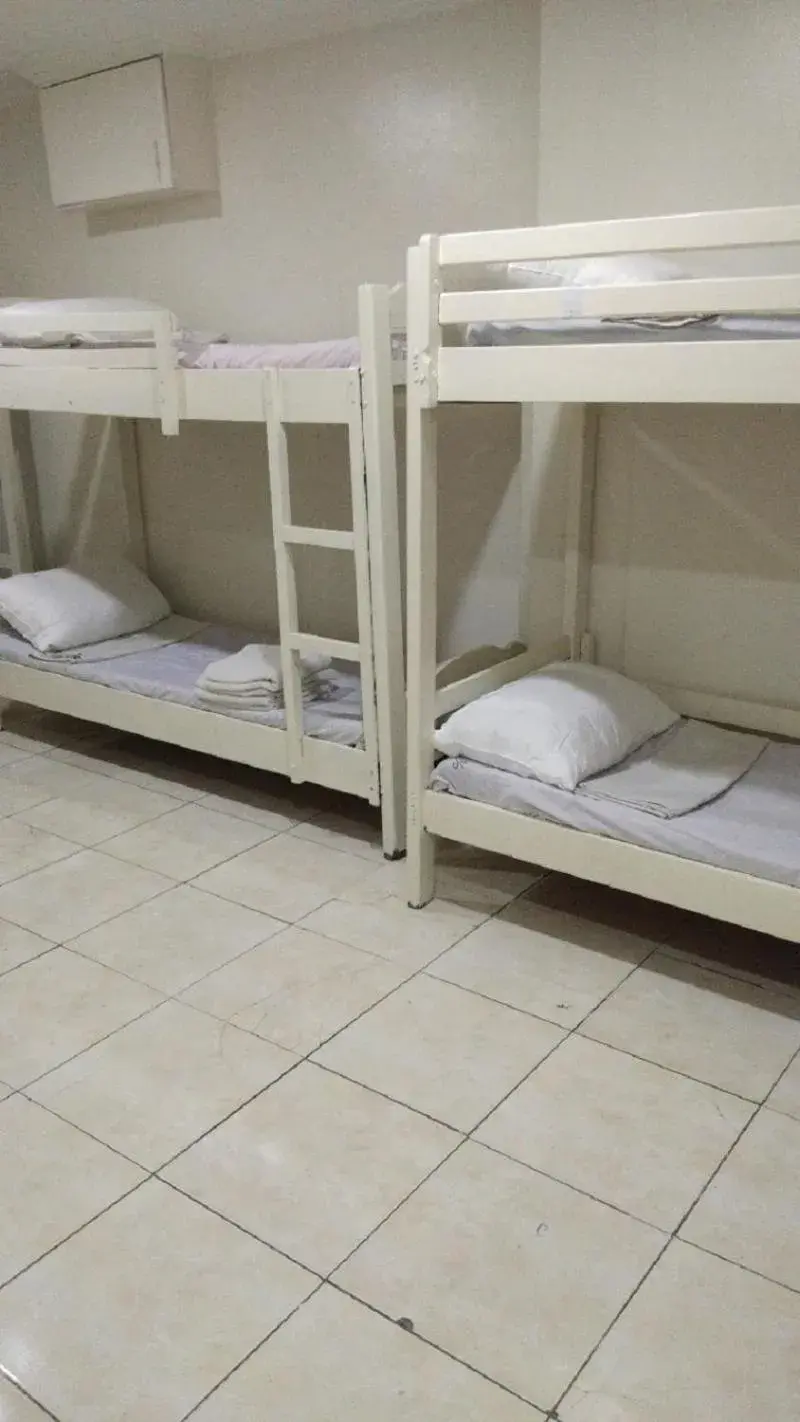 Other, Bunk Bed in Dormitels.ph UST