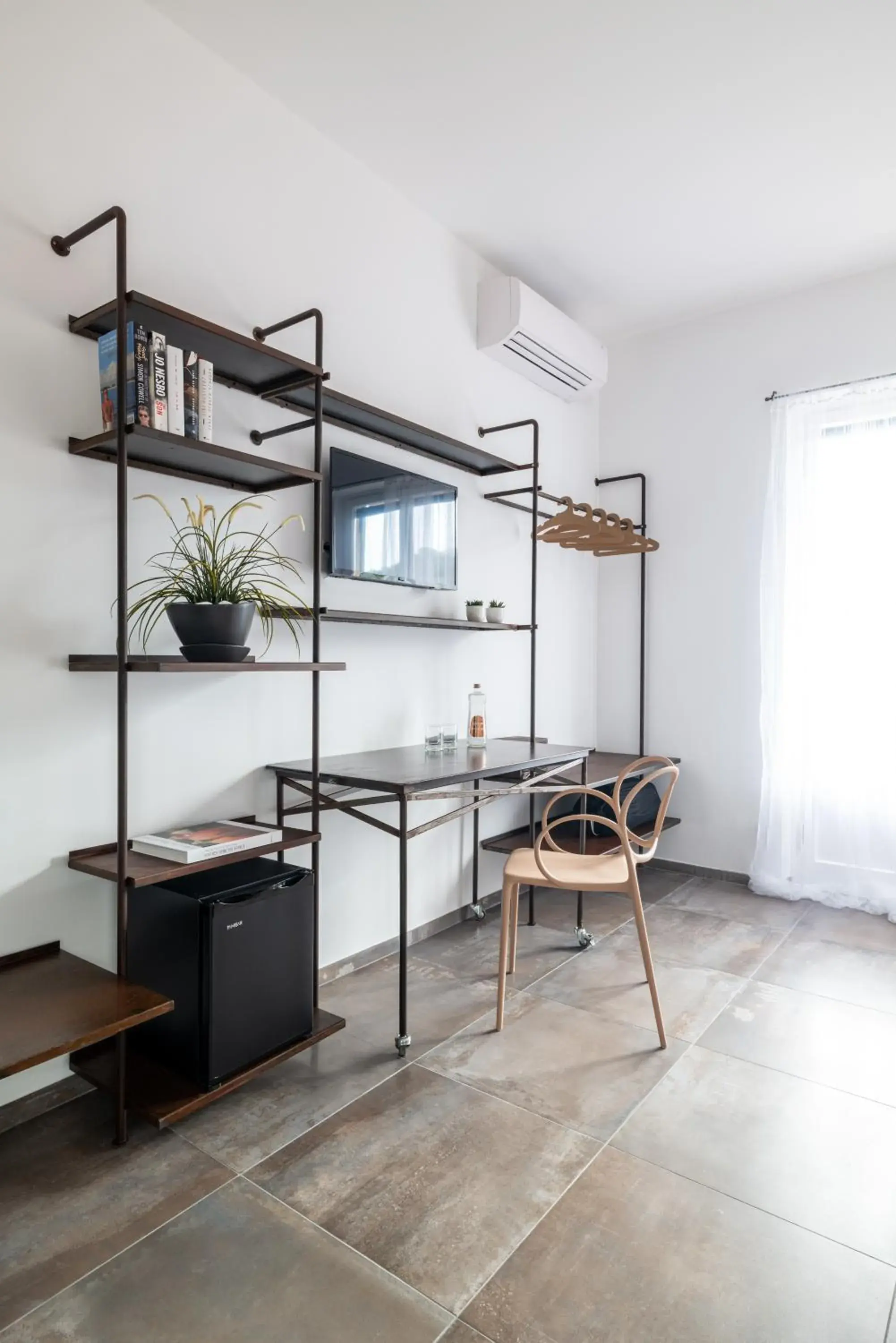 wardrobe, Kitchen/Kitchenette in Albergo Minerva