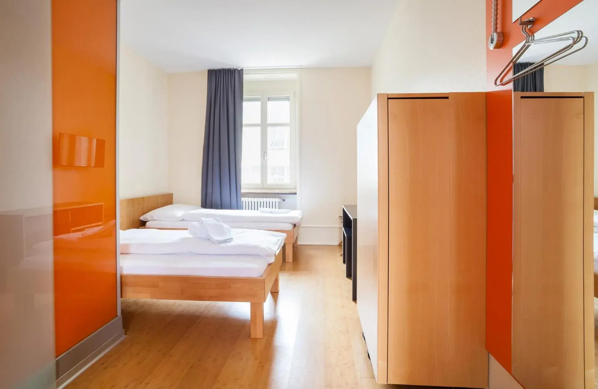 Photo of the whole room, Bed in easyHotel Basel City