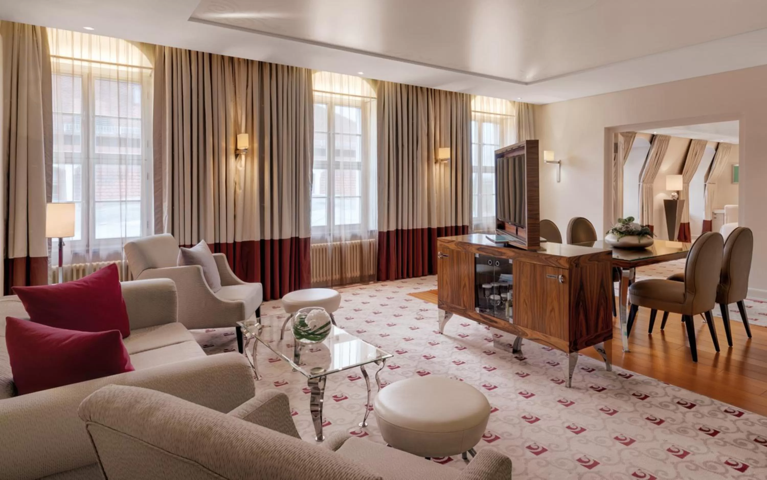 Living room in Bilderberg Bellevue Hotel Dresden