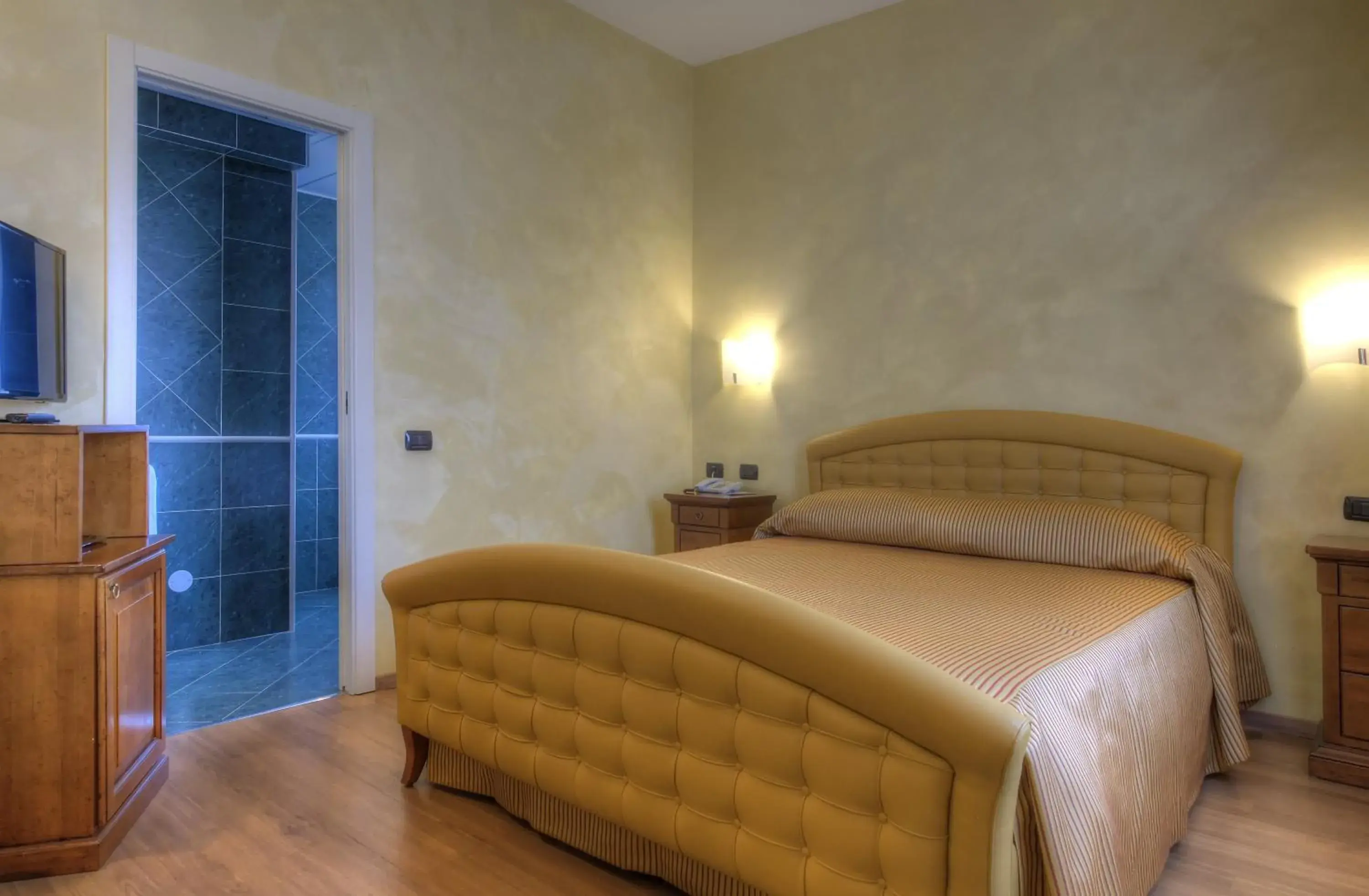 Bed in Central Park Hotel Modena