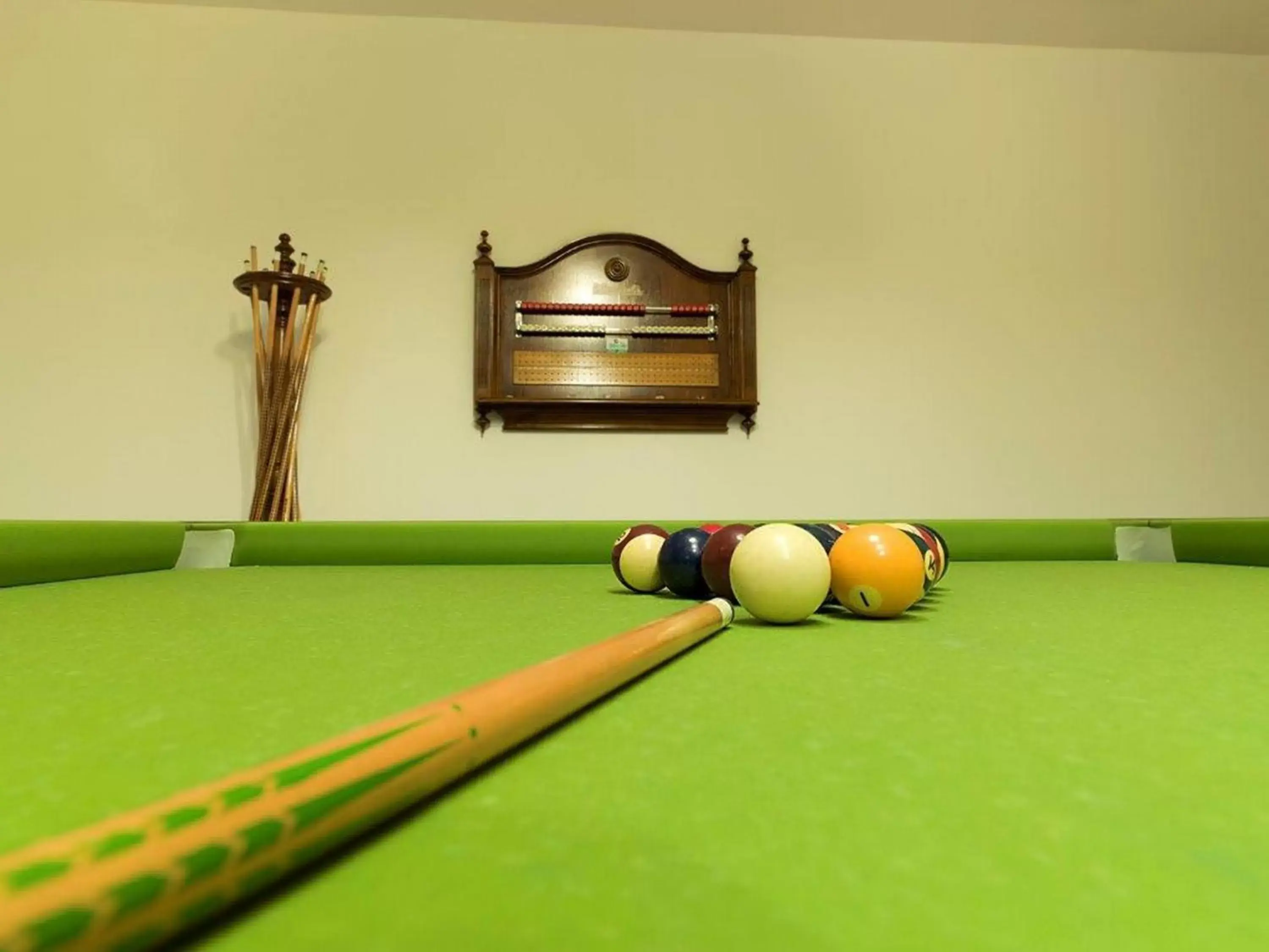 Billiard, Billiards in Hotel Bifi