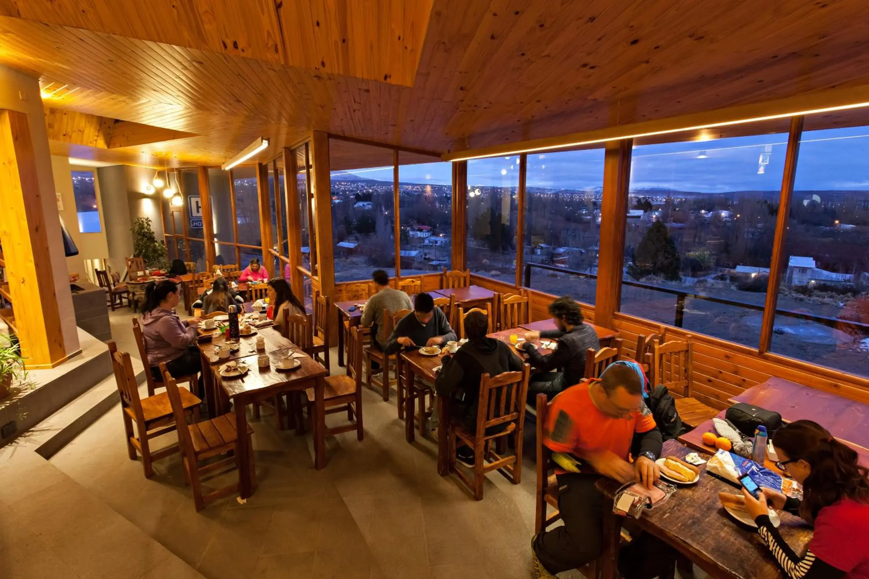 Restaurant/Places to Eat in America del Sur Hostel Calafate