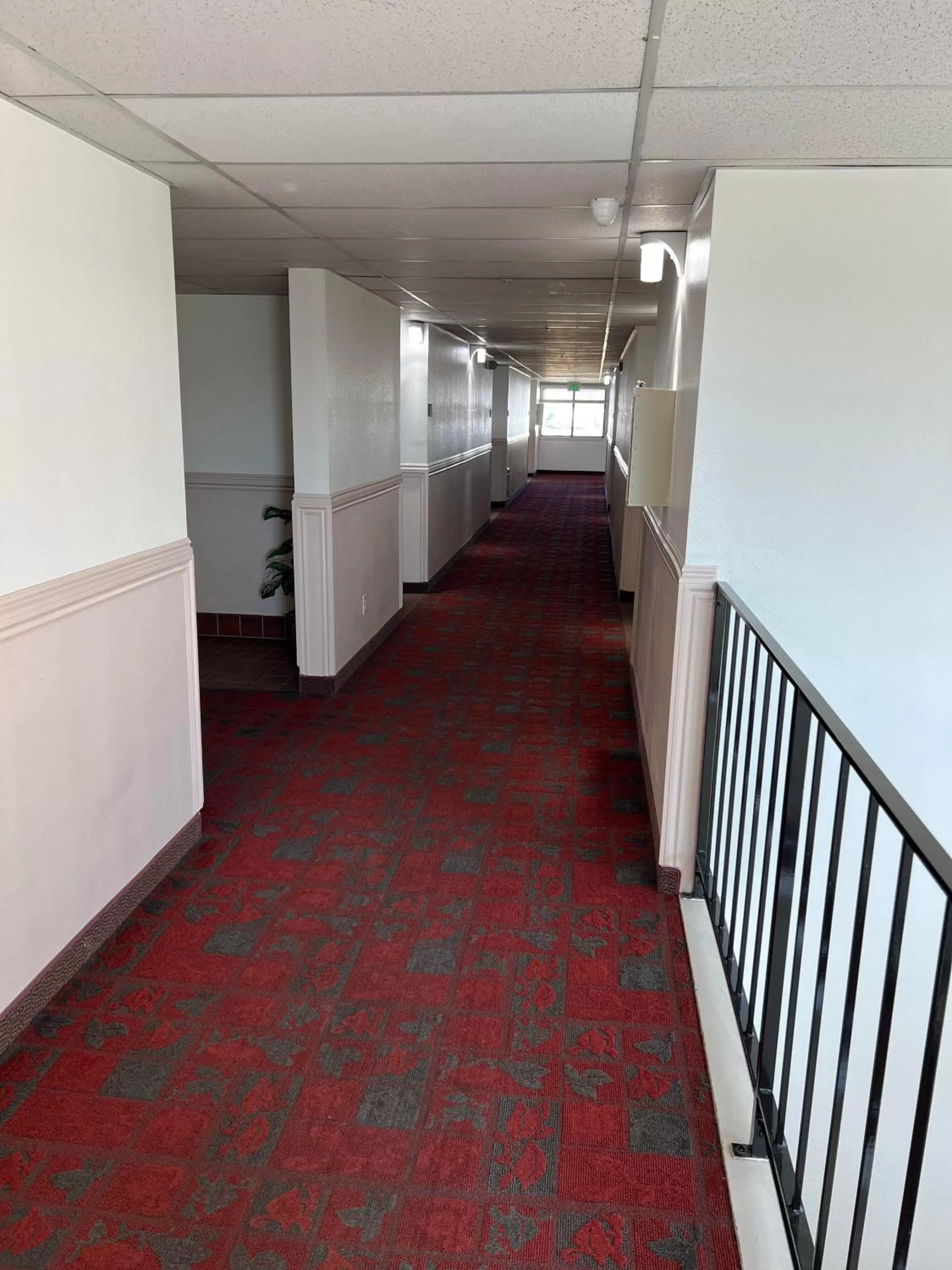 Property building in Days Inn by Wyndham Lake Point