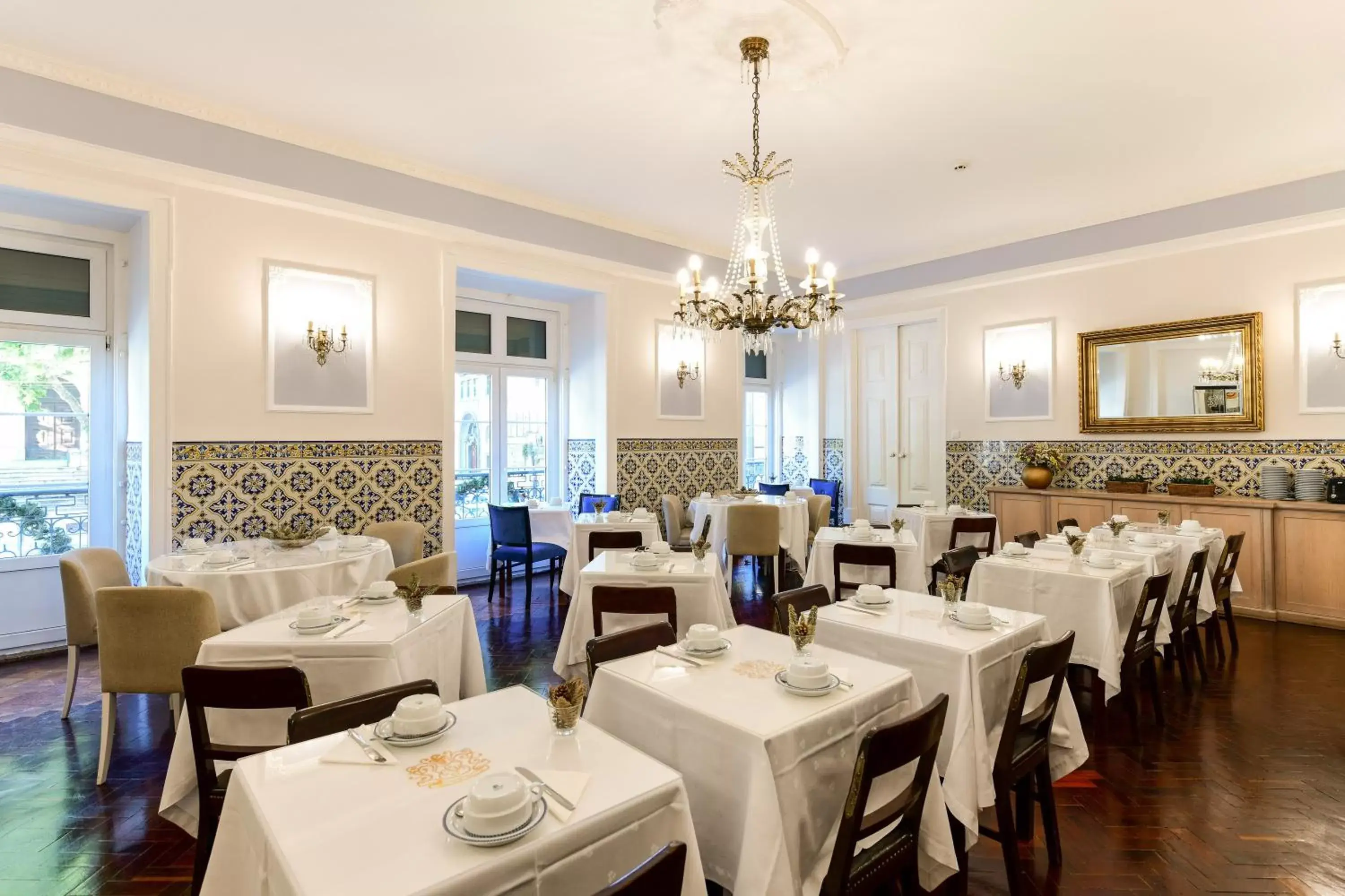 Buffet breakfast, Restaurant/Places to Eat in Casa de Sao Mamede Hotel