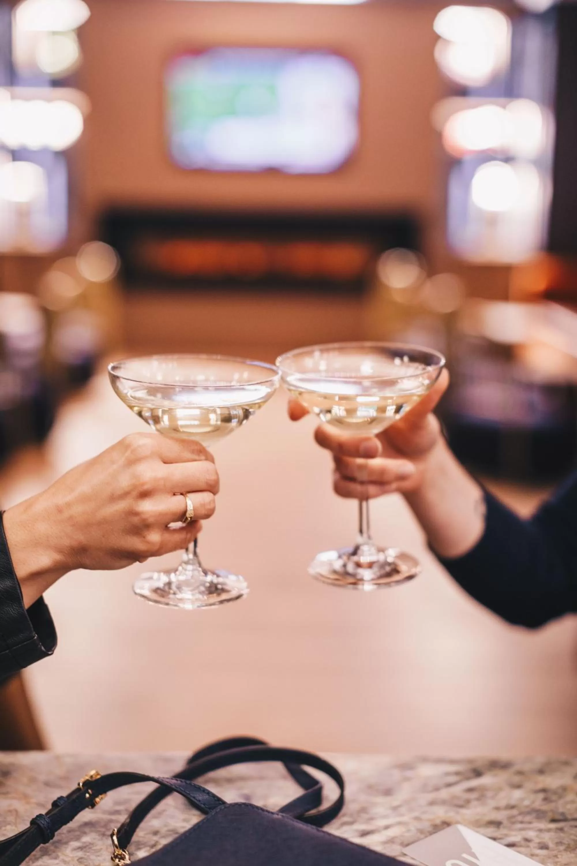 Lounge or bar in Hyatt Centric Downtown Minneapolis