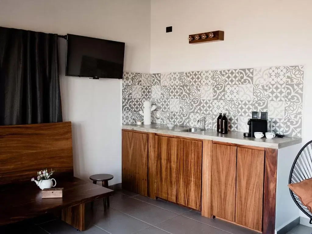 kitchen, Kitchen/Kitchenette in DISTRITO 88 - Hotel Boutique Only Adults