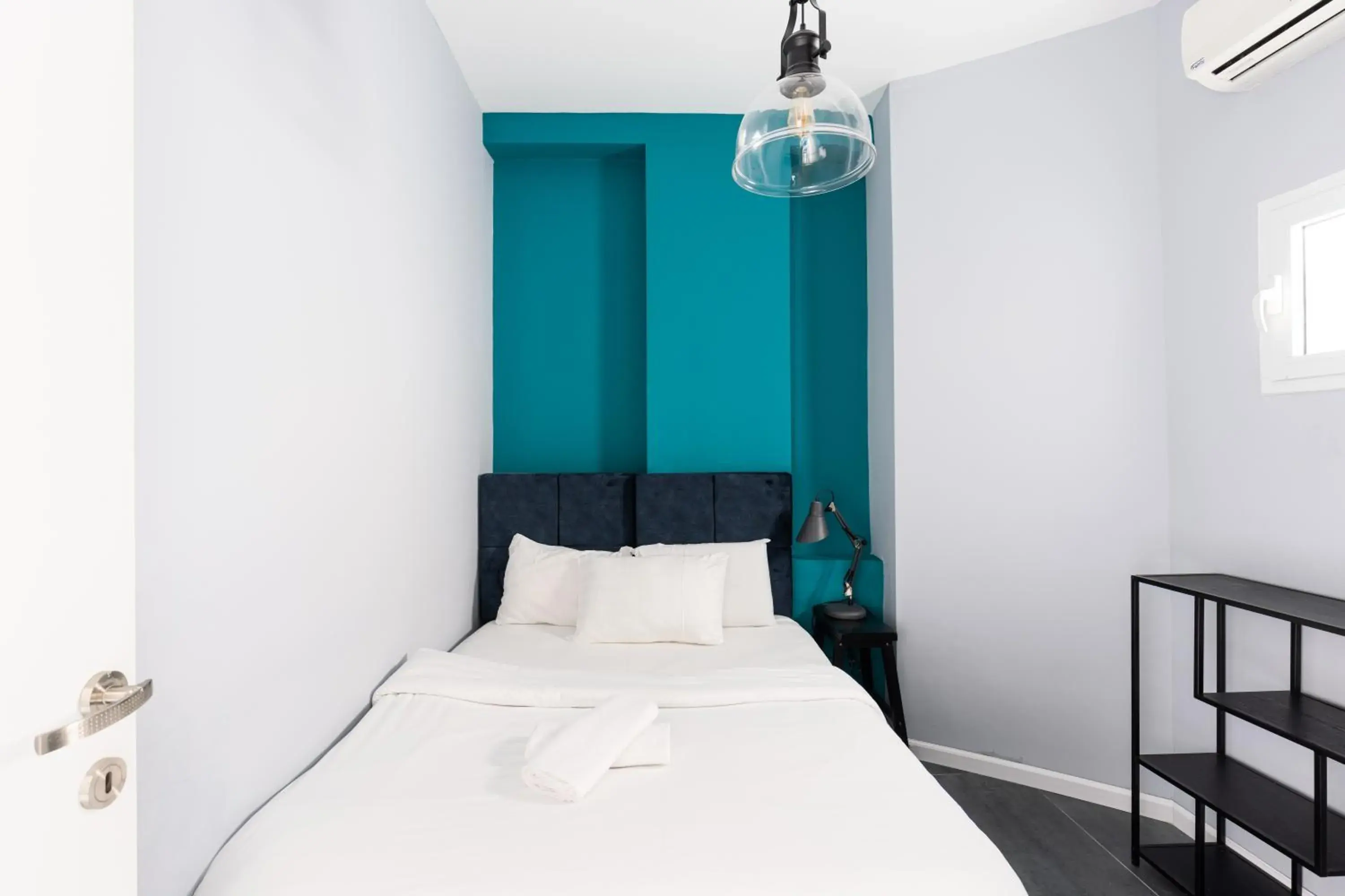 Bedroom, Bed in Liber Tel Aviv Sea Shore Suites
