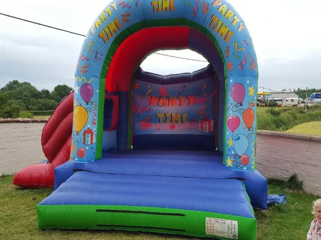 Activities, Children's Play Area in Royal Oak