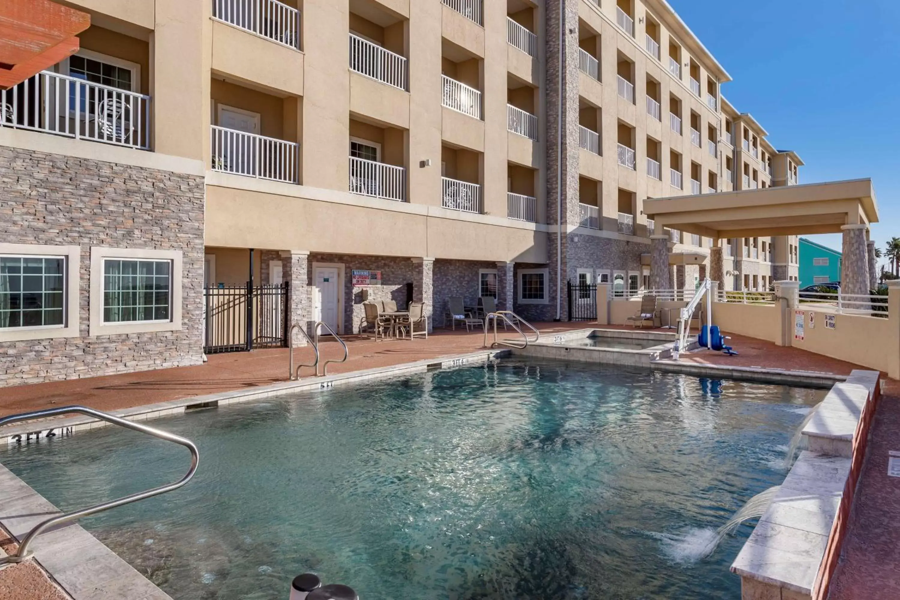 Pool view in Best Western Plus Galveston Suites Pool view in Best Western Plus Galveston Suites