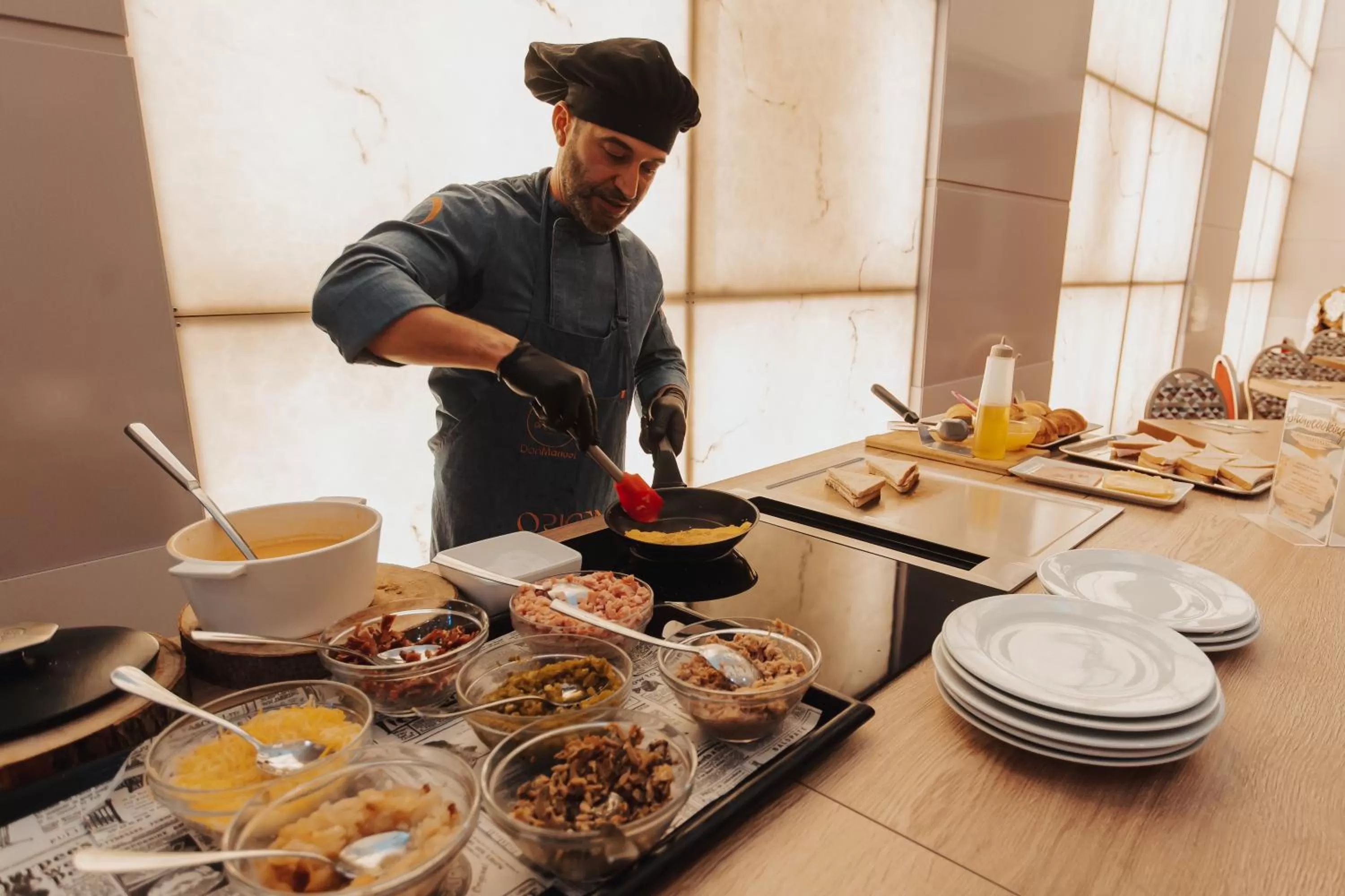 Buffet breakfast in Gran Hotel Don Manuel