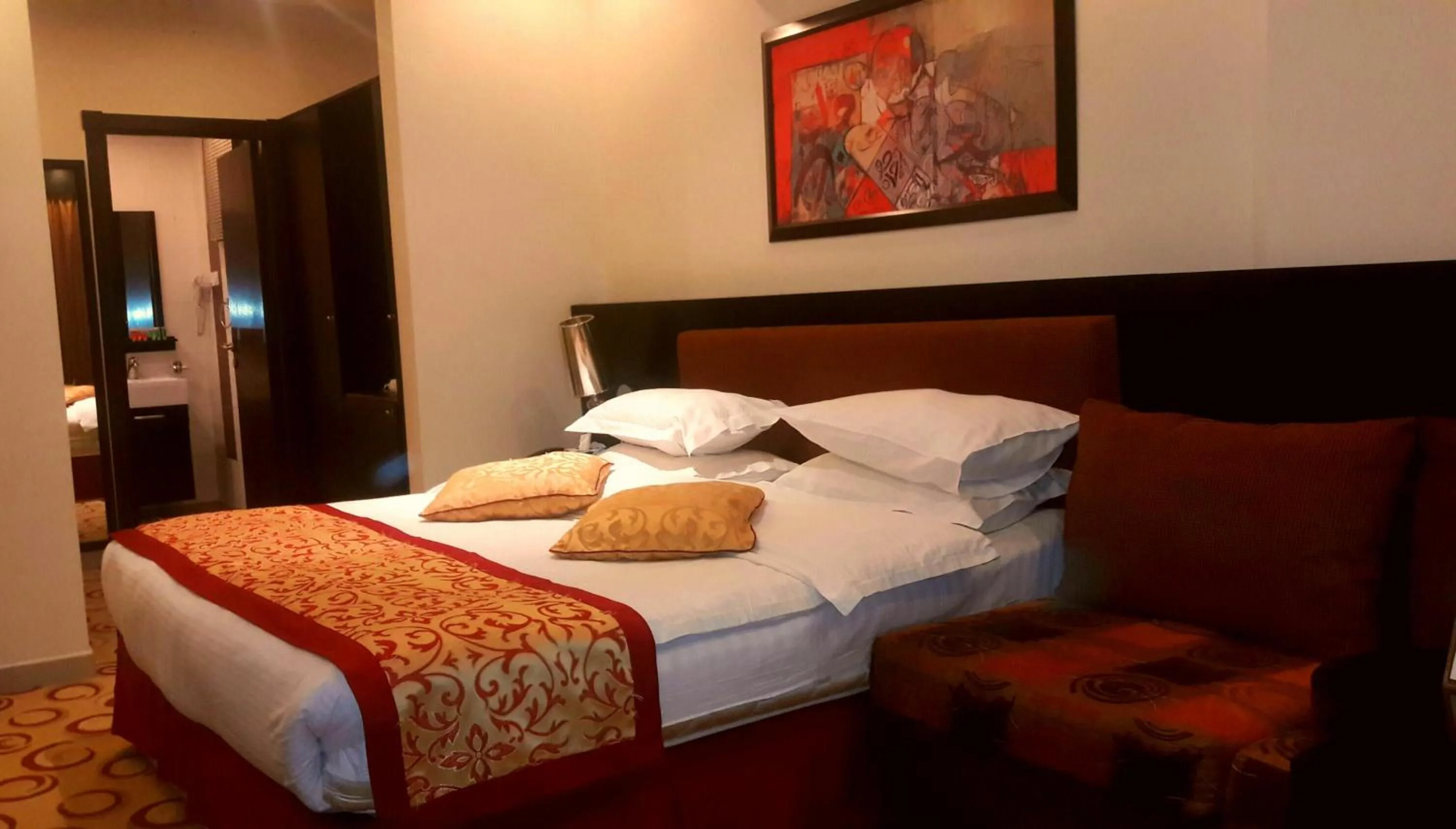 Bedroom, Bed in فندق حديقة الأزهار