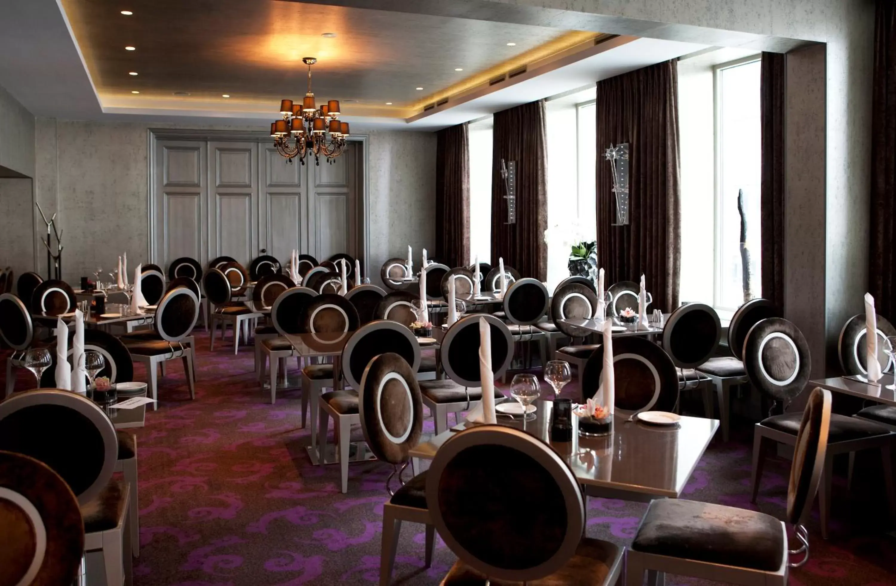 Meeting/conference room, Restaurant/Places to Eat in Clarion Hotel Ernst