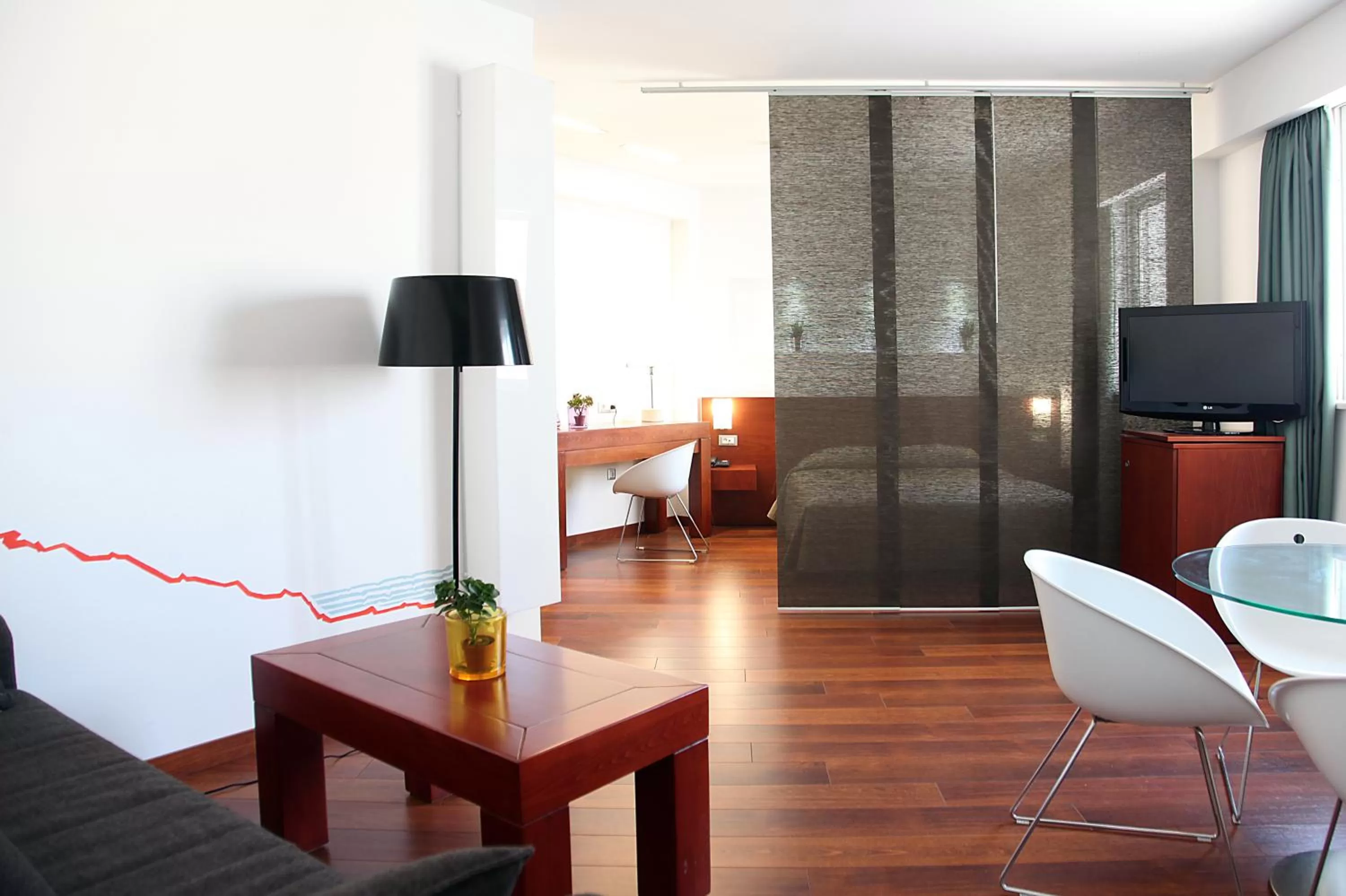 Day, Bed in Dorian Inn - Sure Hotel Collection by Best Western