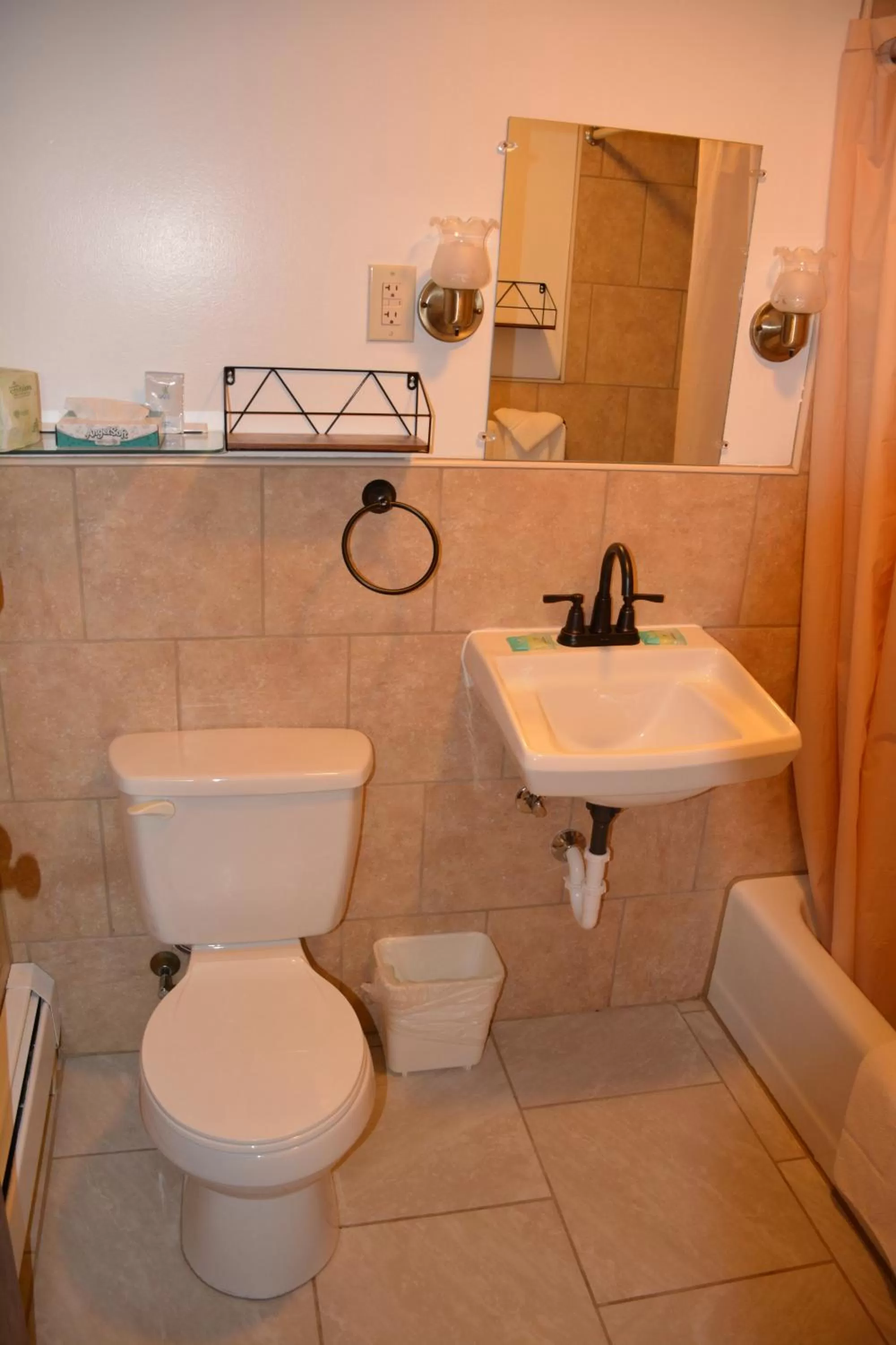 Toilet in The Village Motel