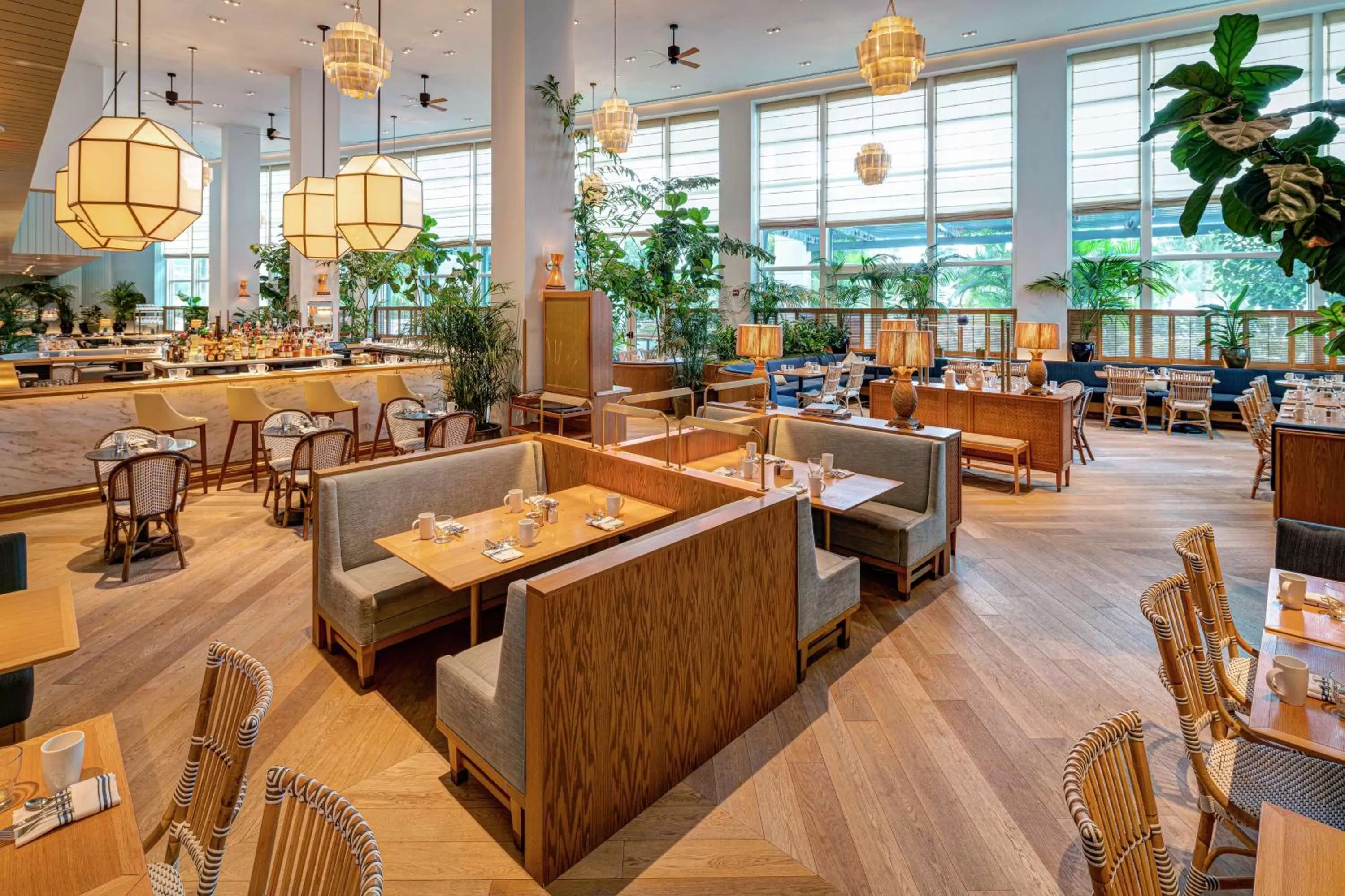 Dining area in The Diplomat Beach Resort Hollywood, Curio Collection by Hilton