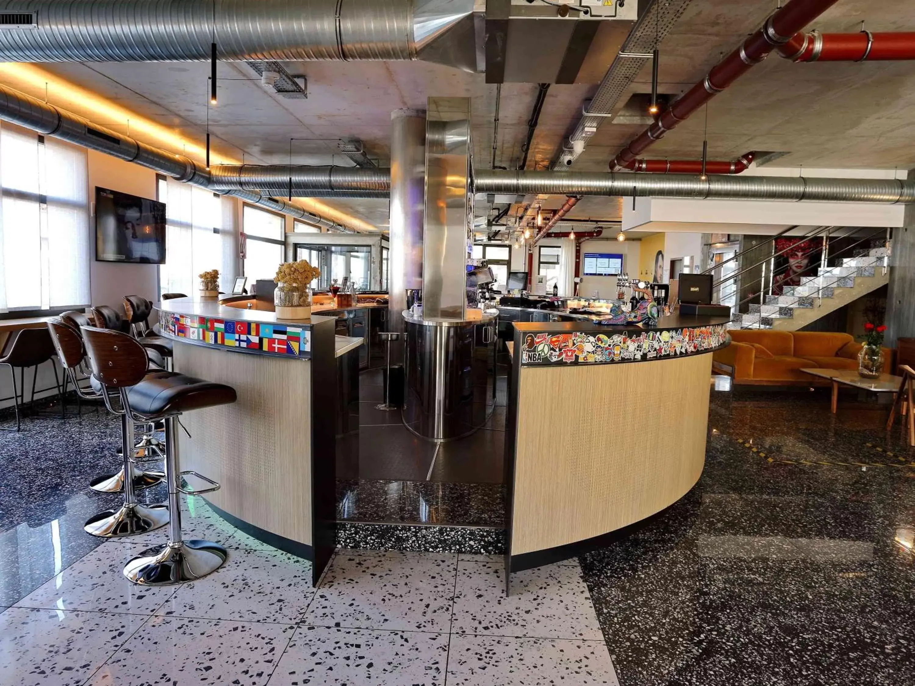 Lounge or bar in ibis Styles Ajaccio Napoleon Lounge or bar in ibis Styles Ajaccio Napoleon