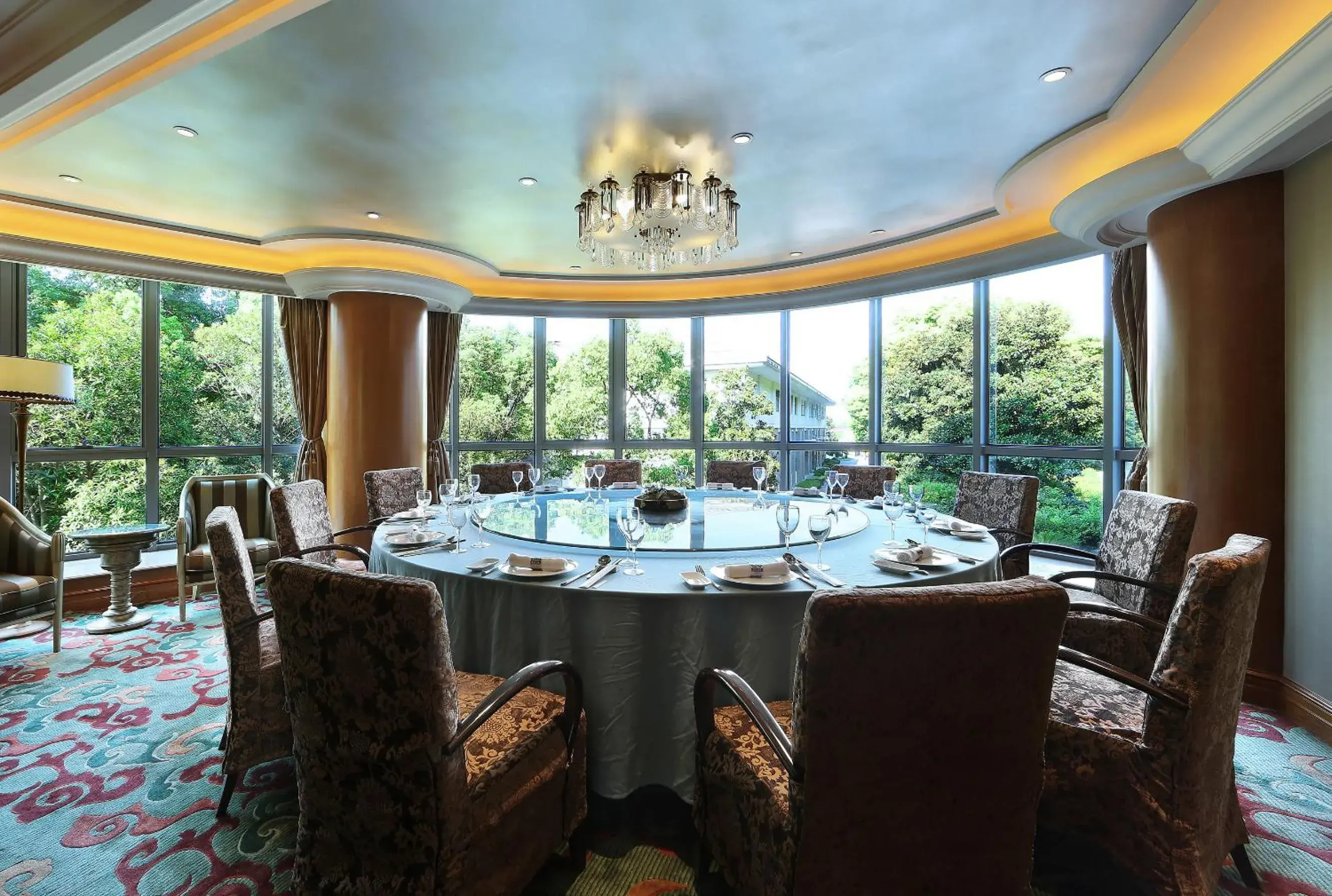Restaurant/places to eat in Shanghai Dongjiao State Guest Hotel
