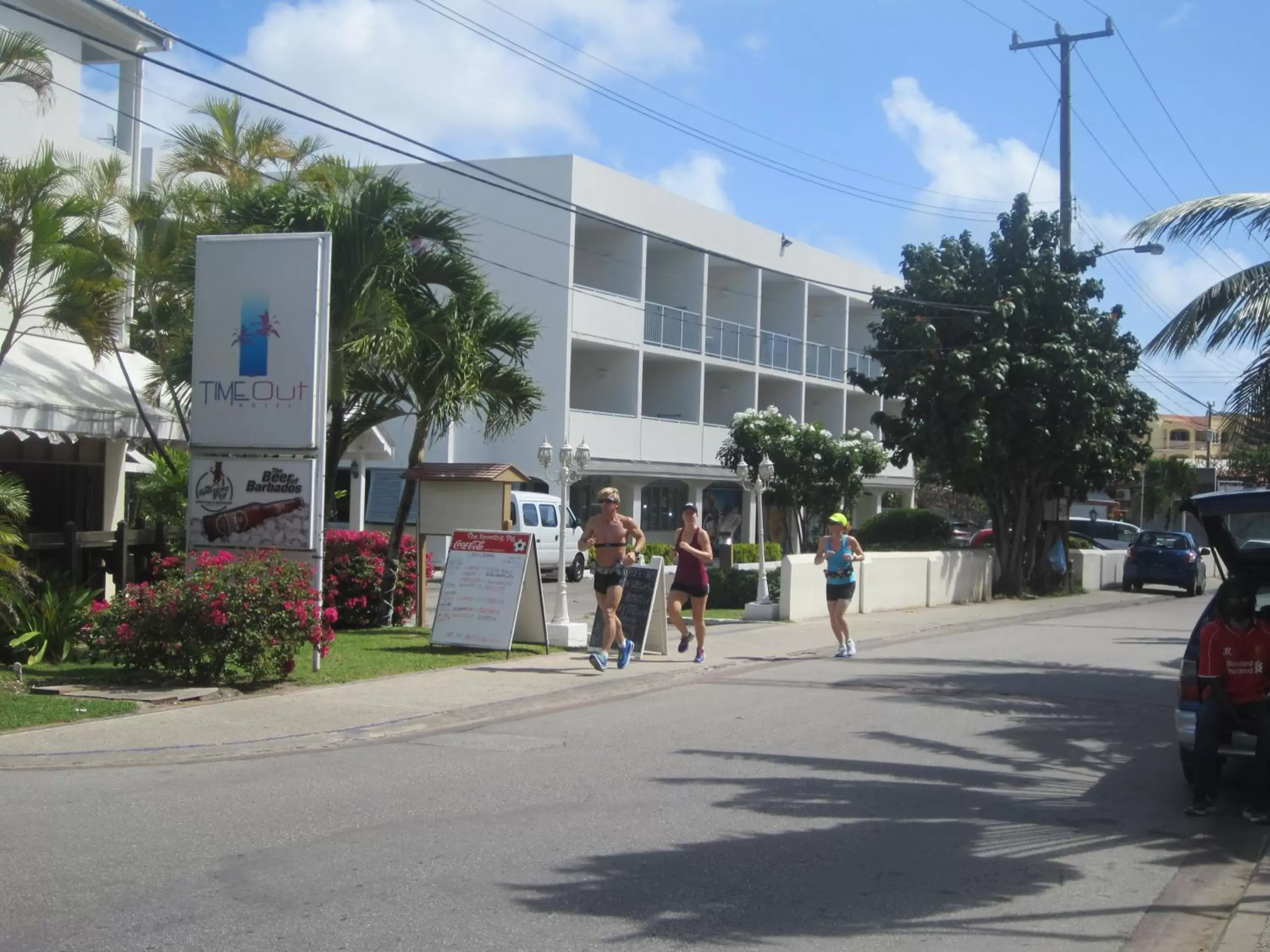 Neighbourhood, Property Building in Infinity on the Beach