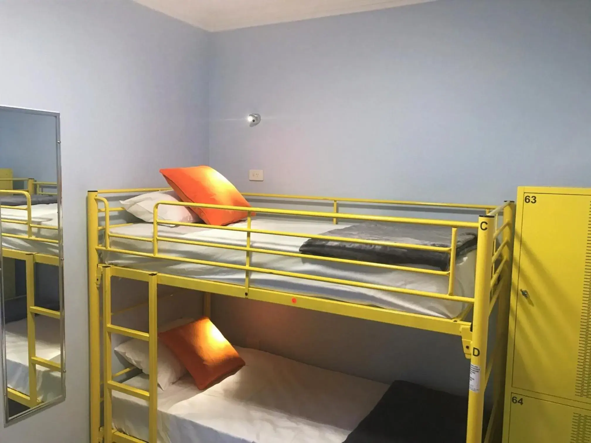 Photo of the whole room, Bunk Bed in Breeze Lodge
