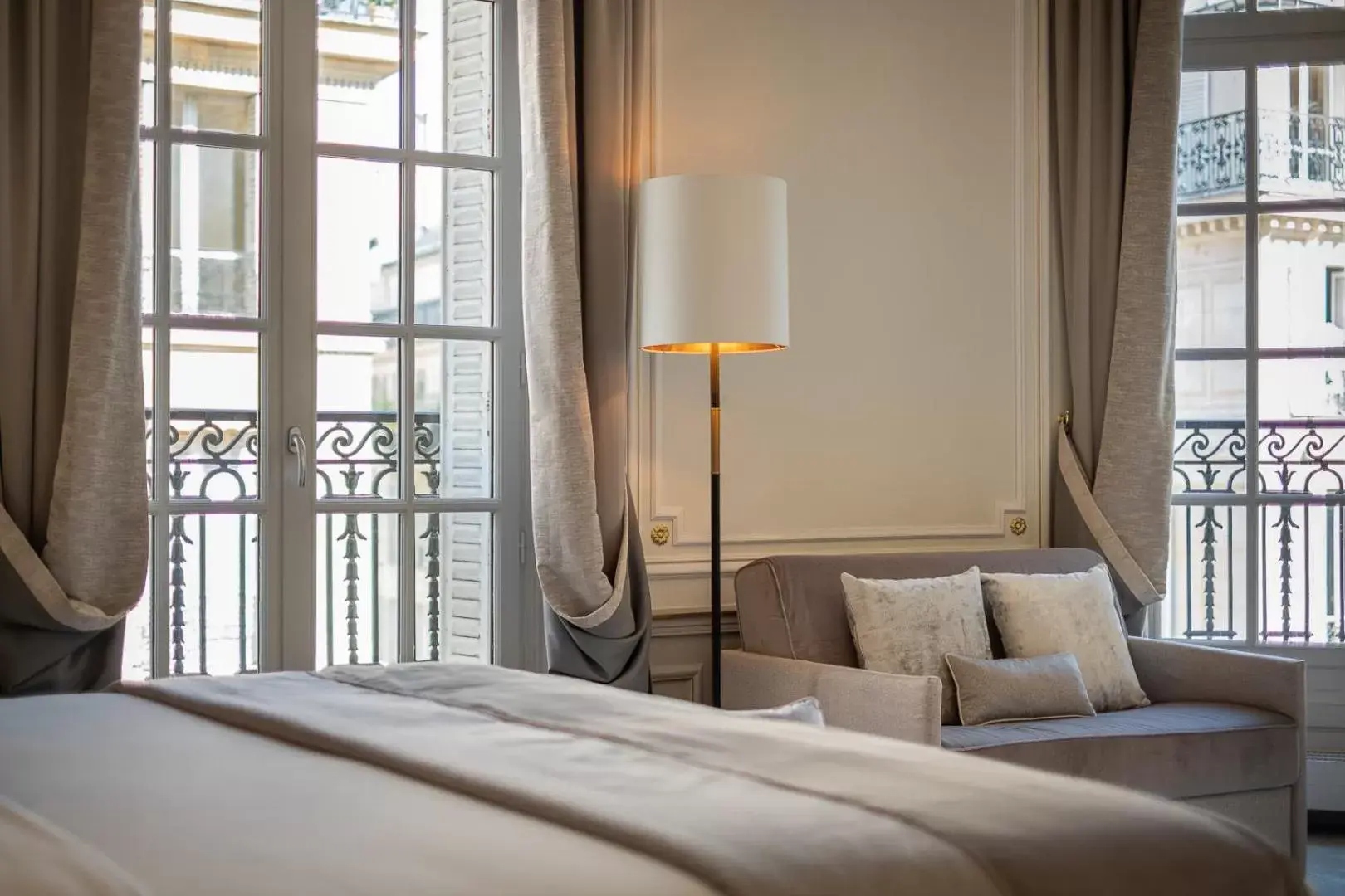 Bed in Hôtel Elysia by Inwood Hotels