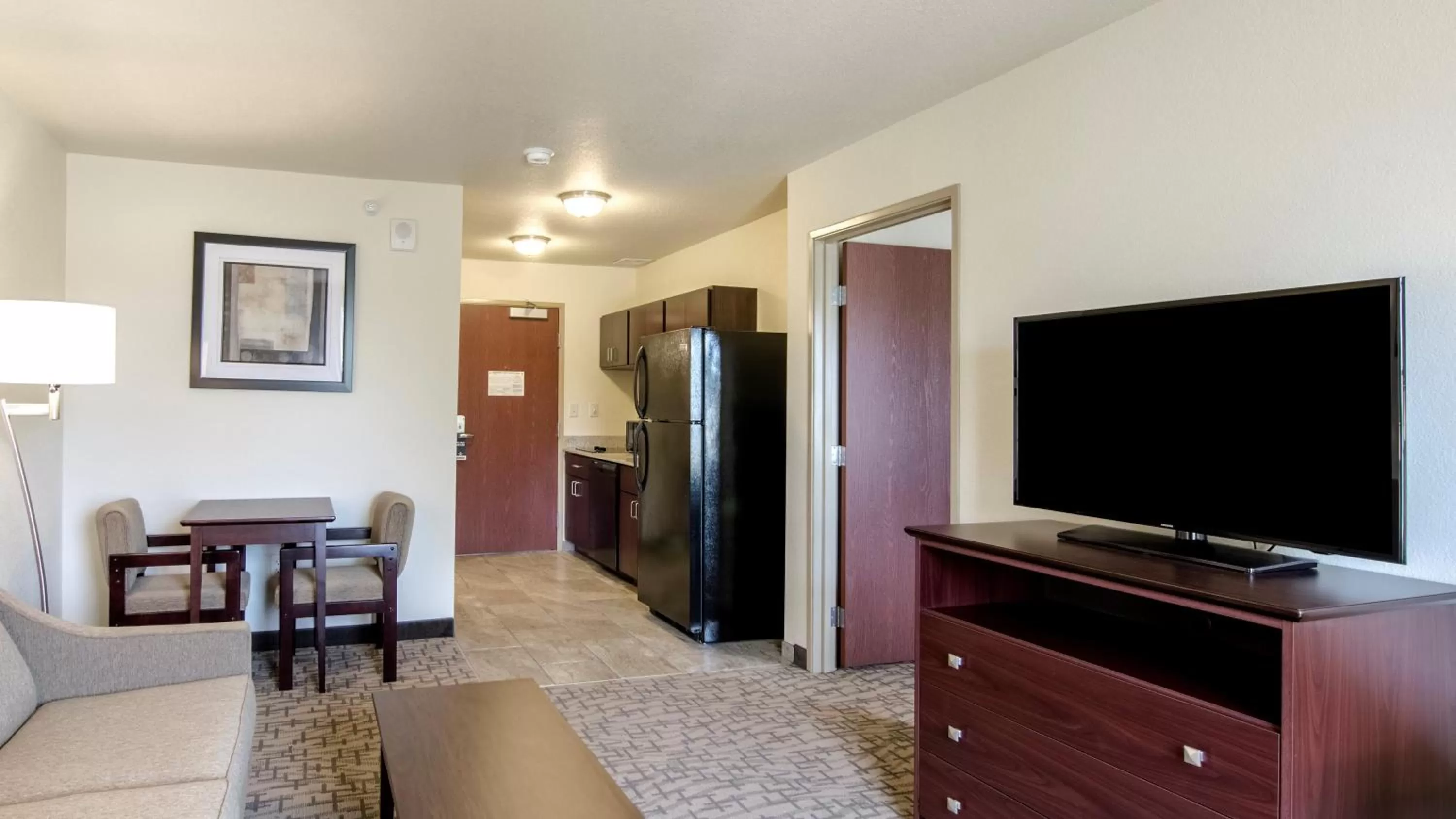 Kitchen or kitchenette in Cobblestone Hotel & Suites - Torrington