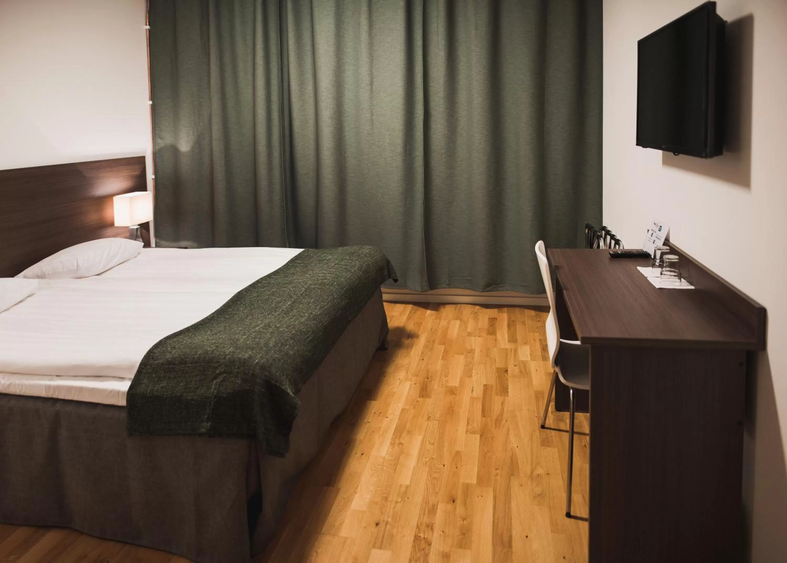 Bedroom, Bed in Stay Xtra Hotel Kista