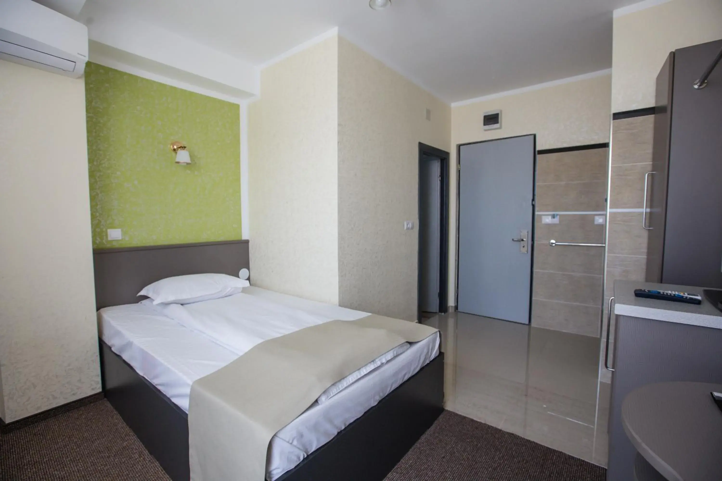 Superior Single Room in Hotel Seneca Superior Single Room in Hotel Seneca