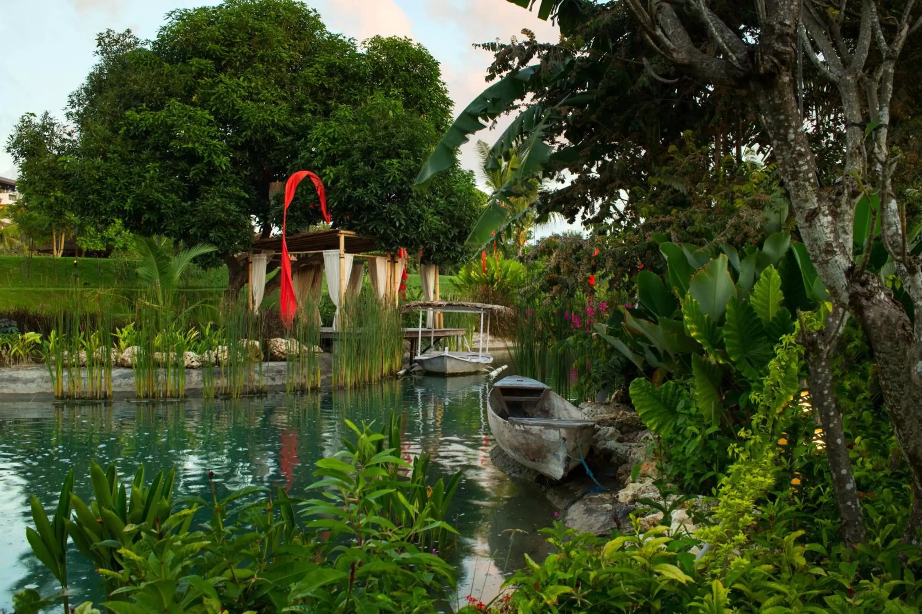 Garden in RIMBA by AYANA Bali