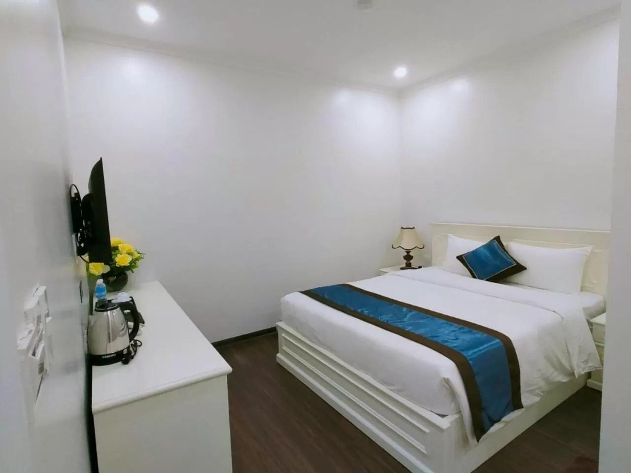 Economy Double Room in Khách sạn Time Lotus Hạ Long