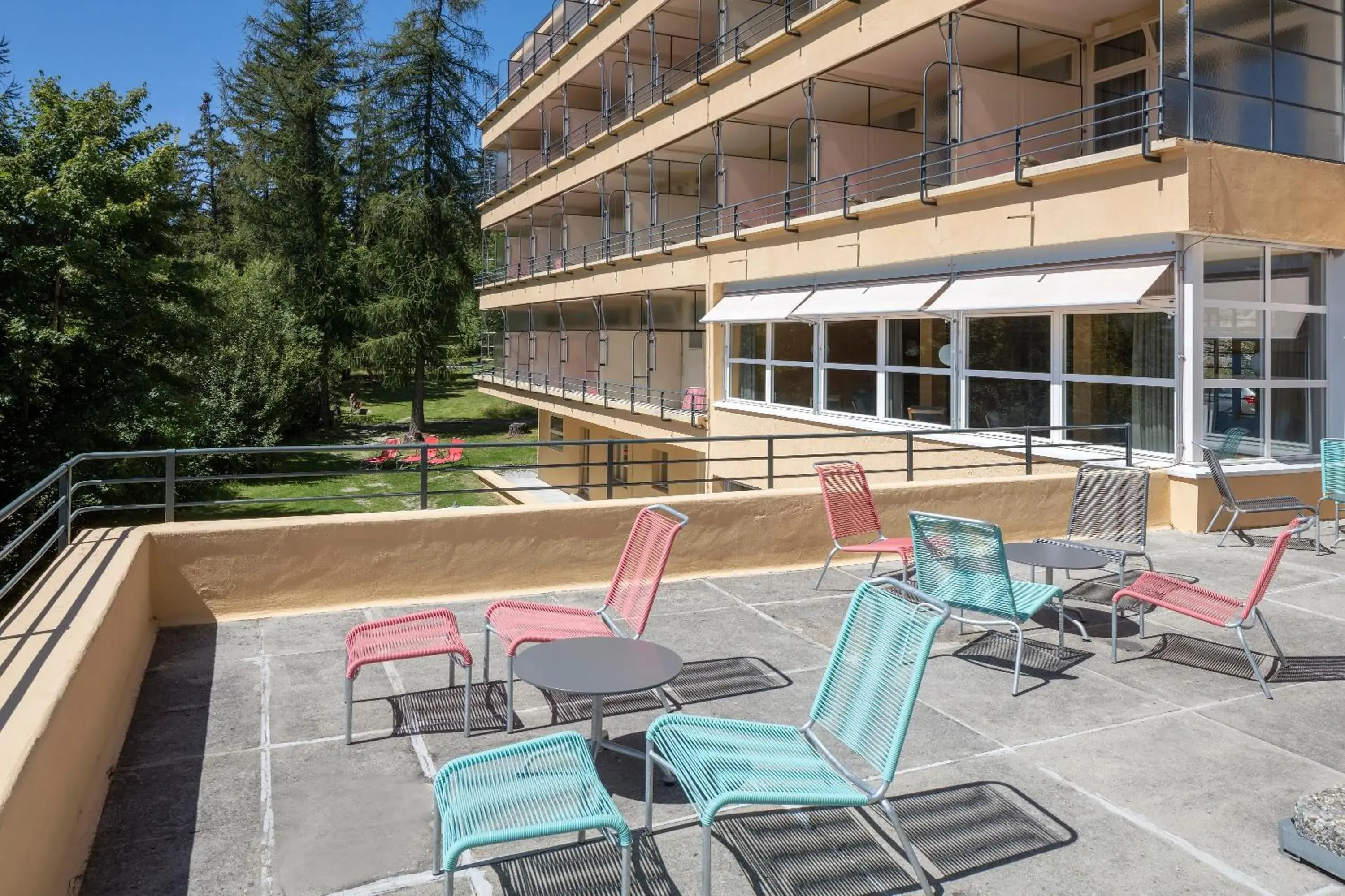 Balcony/Terrace in Crans-Montana Youth Hostel
