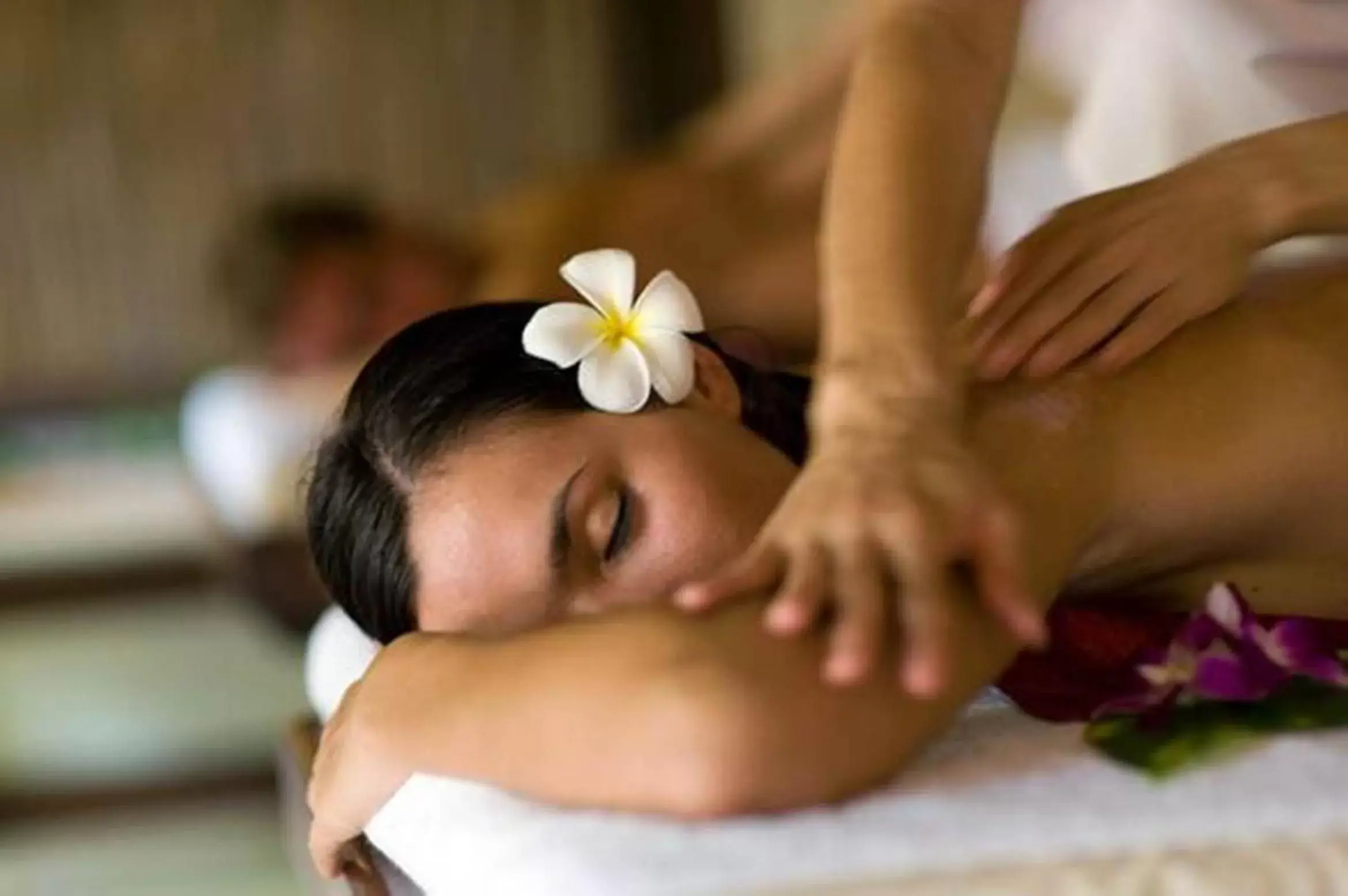 Massage in Oceano Boutique Hotel & Gallery