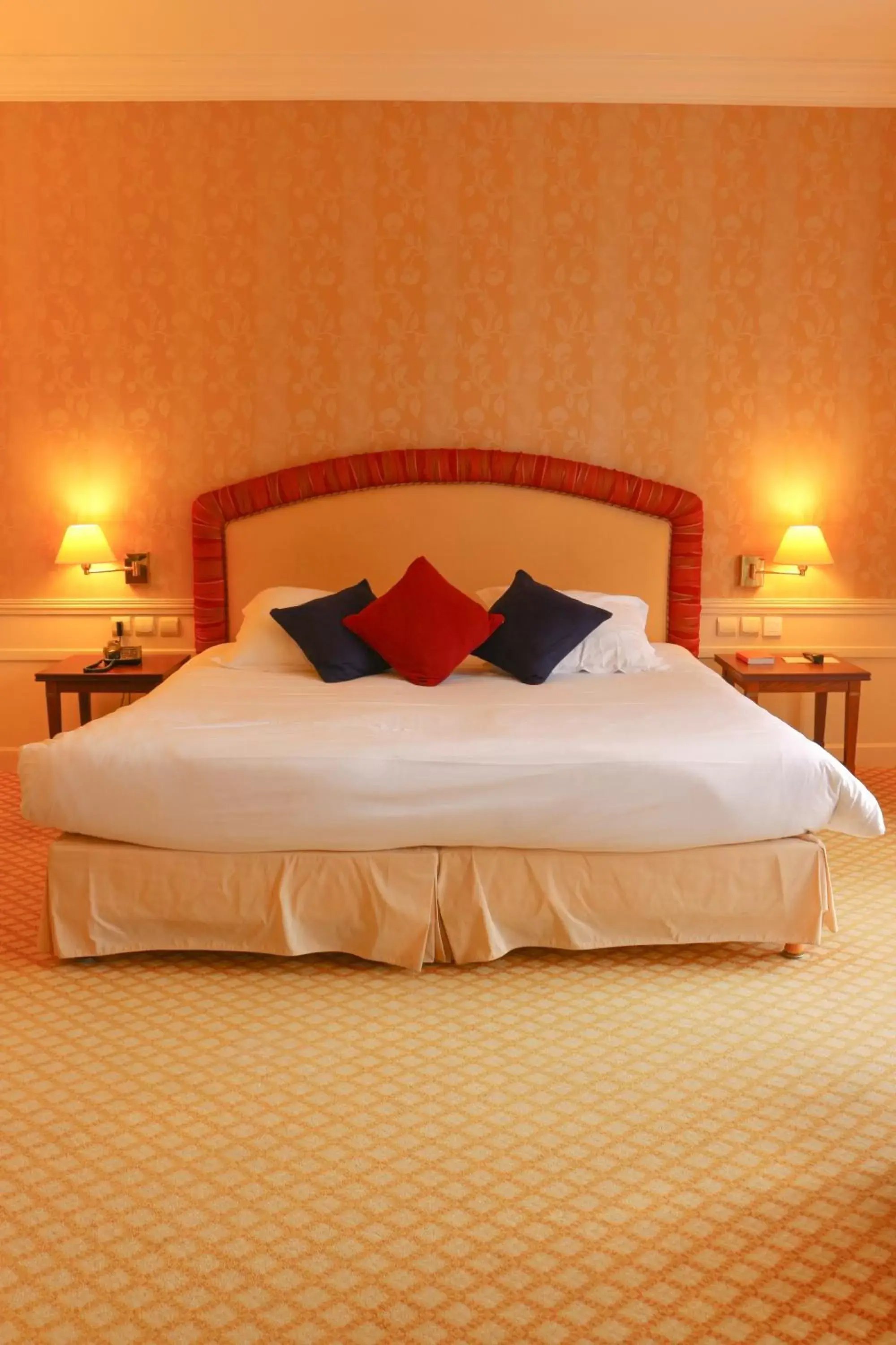 Bed in Le Domaine des Roches, Hotel & Spa