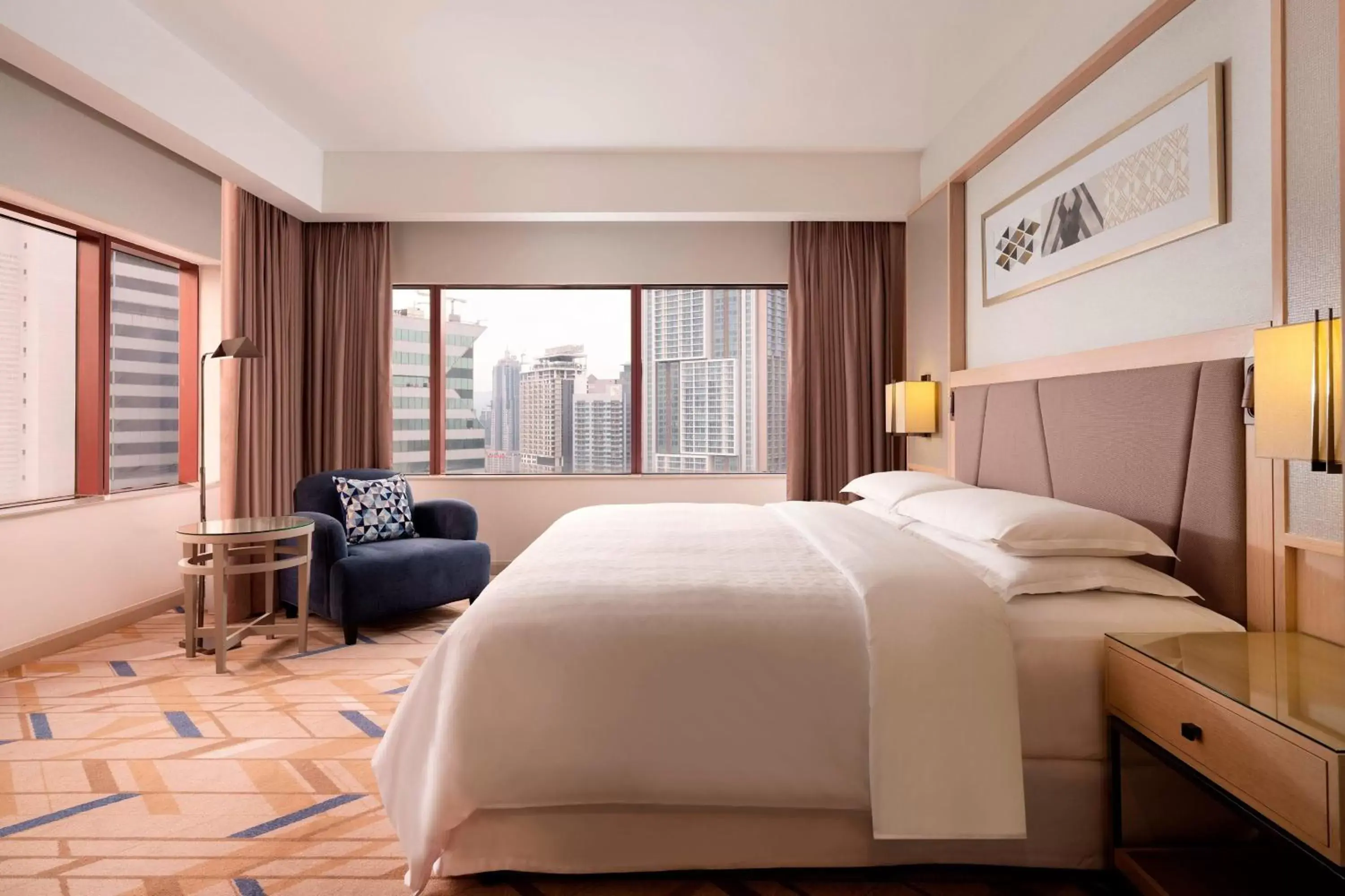 Bedroom in Sheraton Imperial Kuala Lumpur Hotel