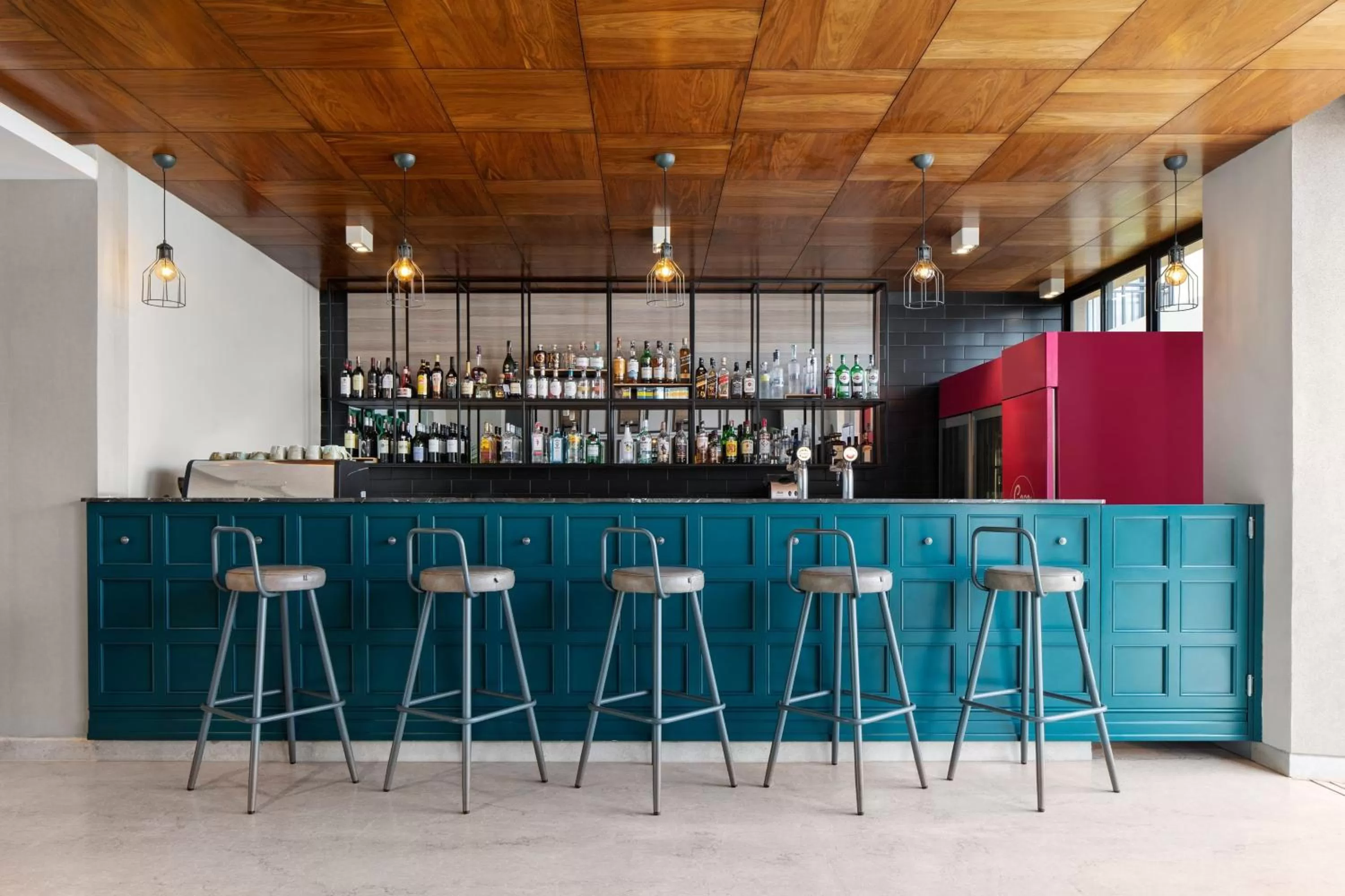 Lounge or bar in Four Points by Sheraton Kigali