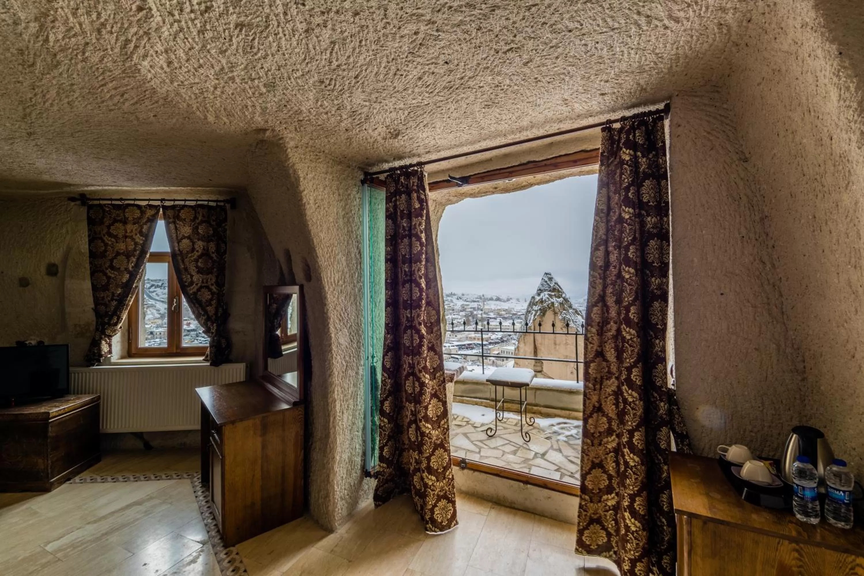 Natural landscape in Elite Cave Suites