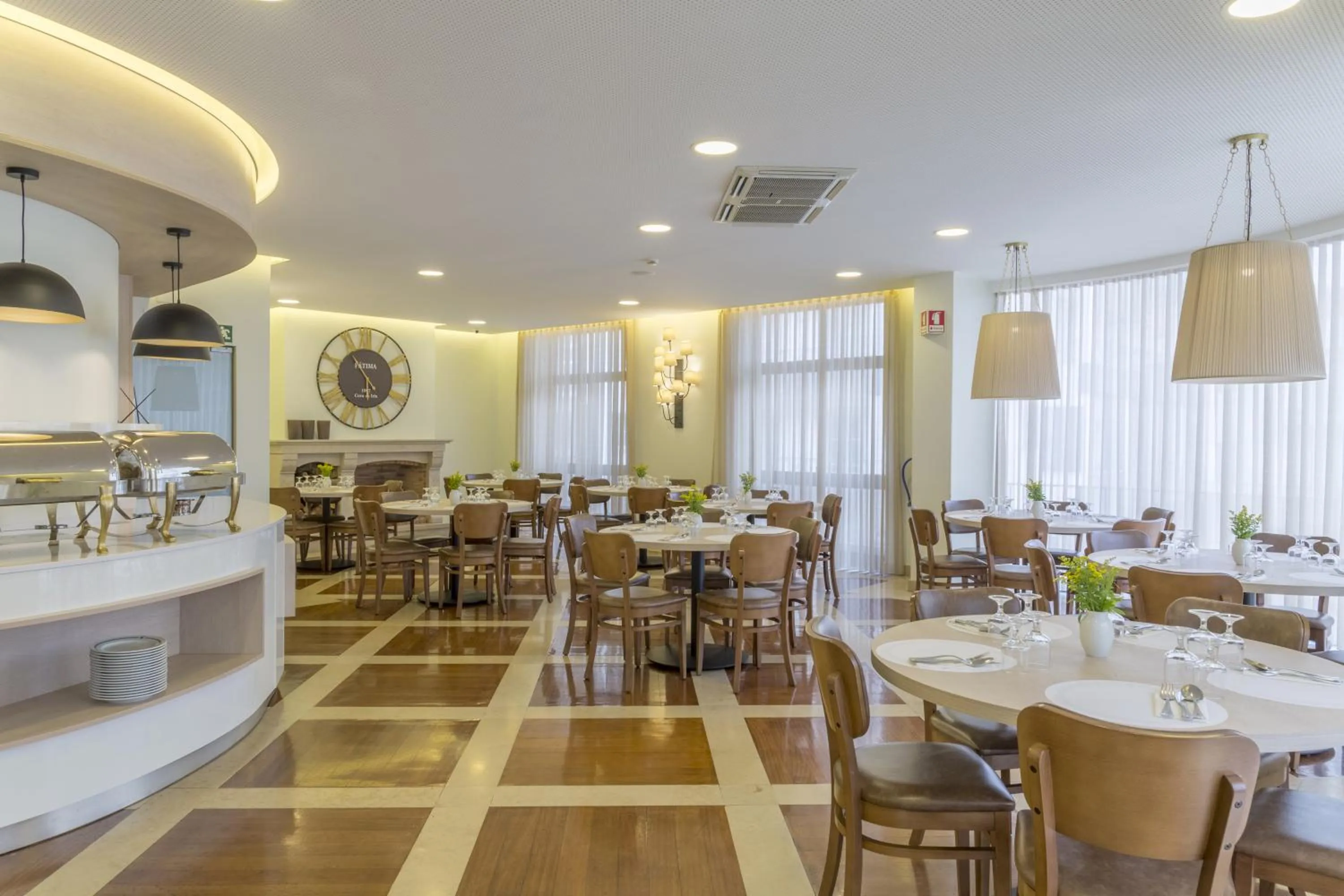 Food in Hotel Cinquentenario & Conference Center
