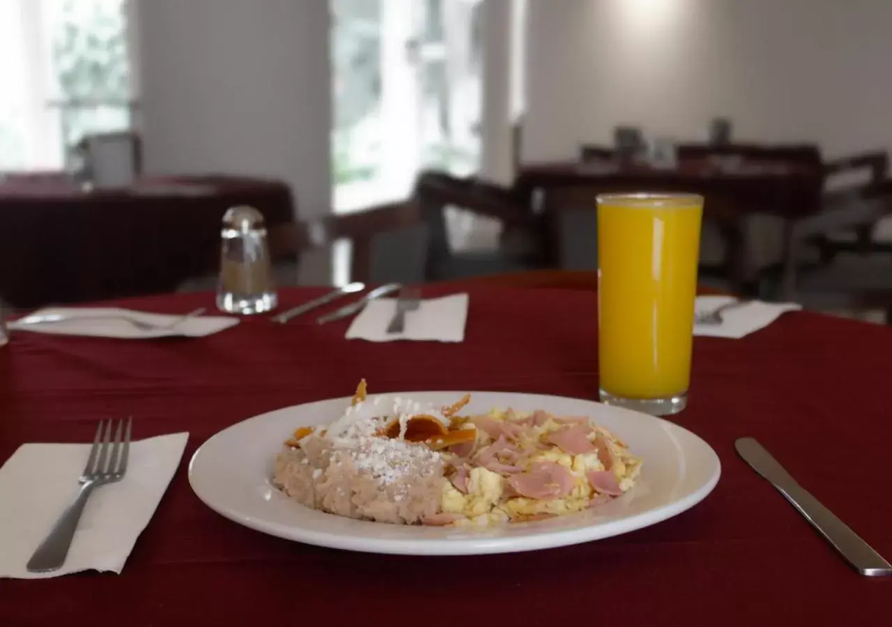 Breakfast in Hotel Ronda Minerva