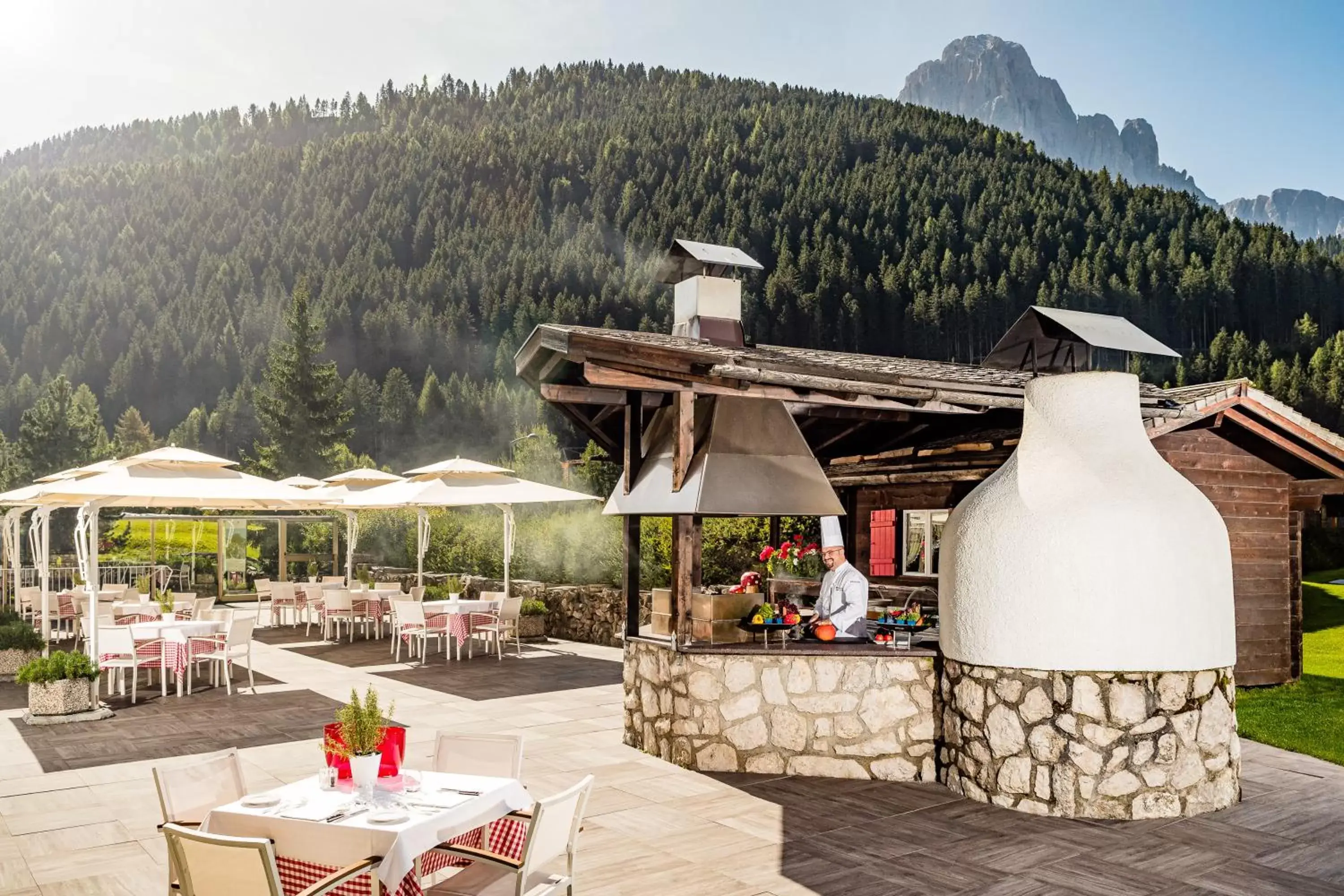 Garden in Hotel Alpenroyal - The Leading Hotels of the World