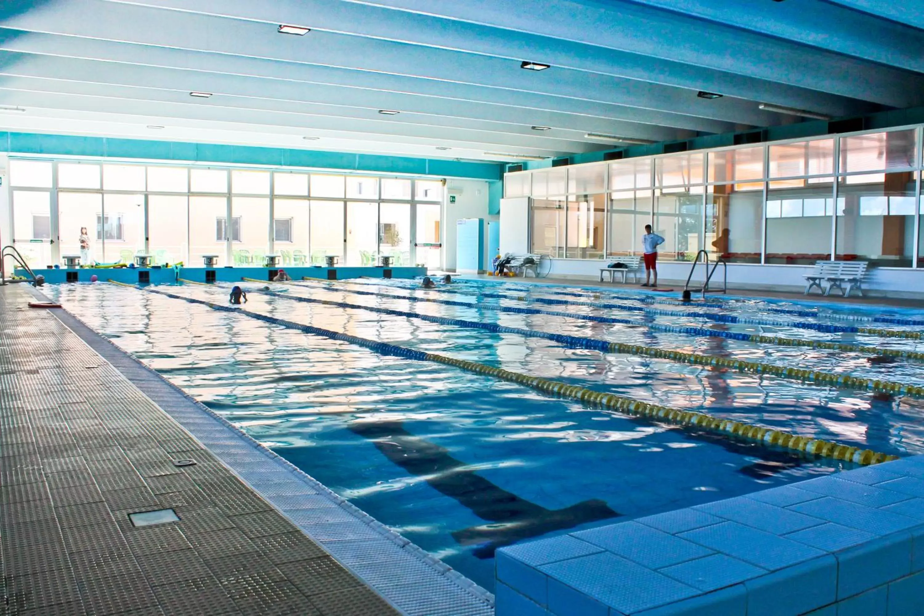 Swimming Pool in Hotel Majesty Bari