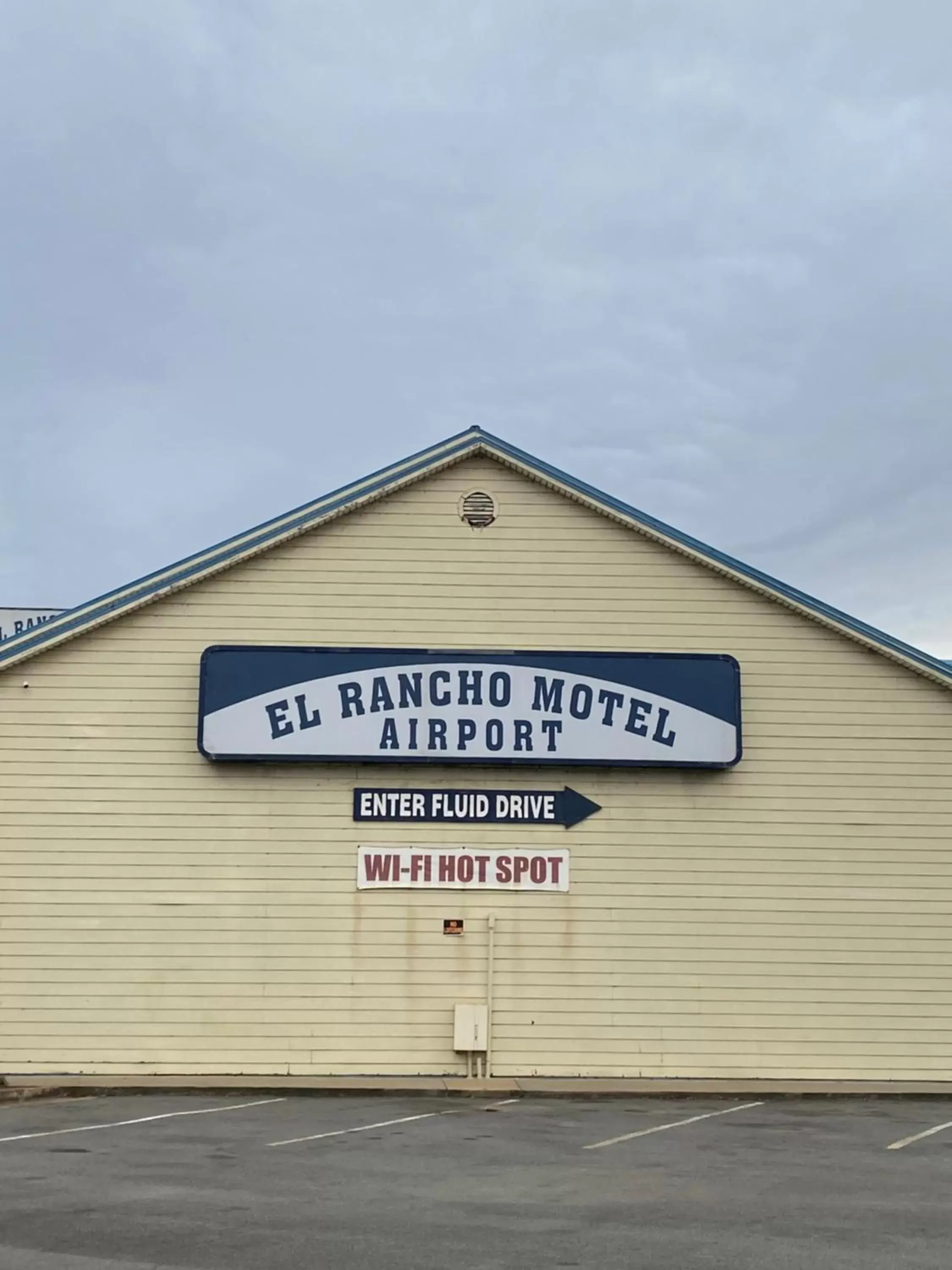 Property building in El Rancho Motel