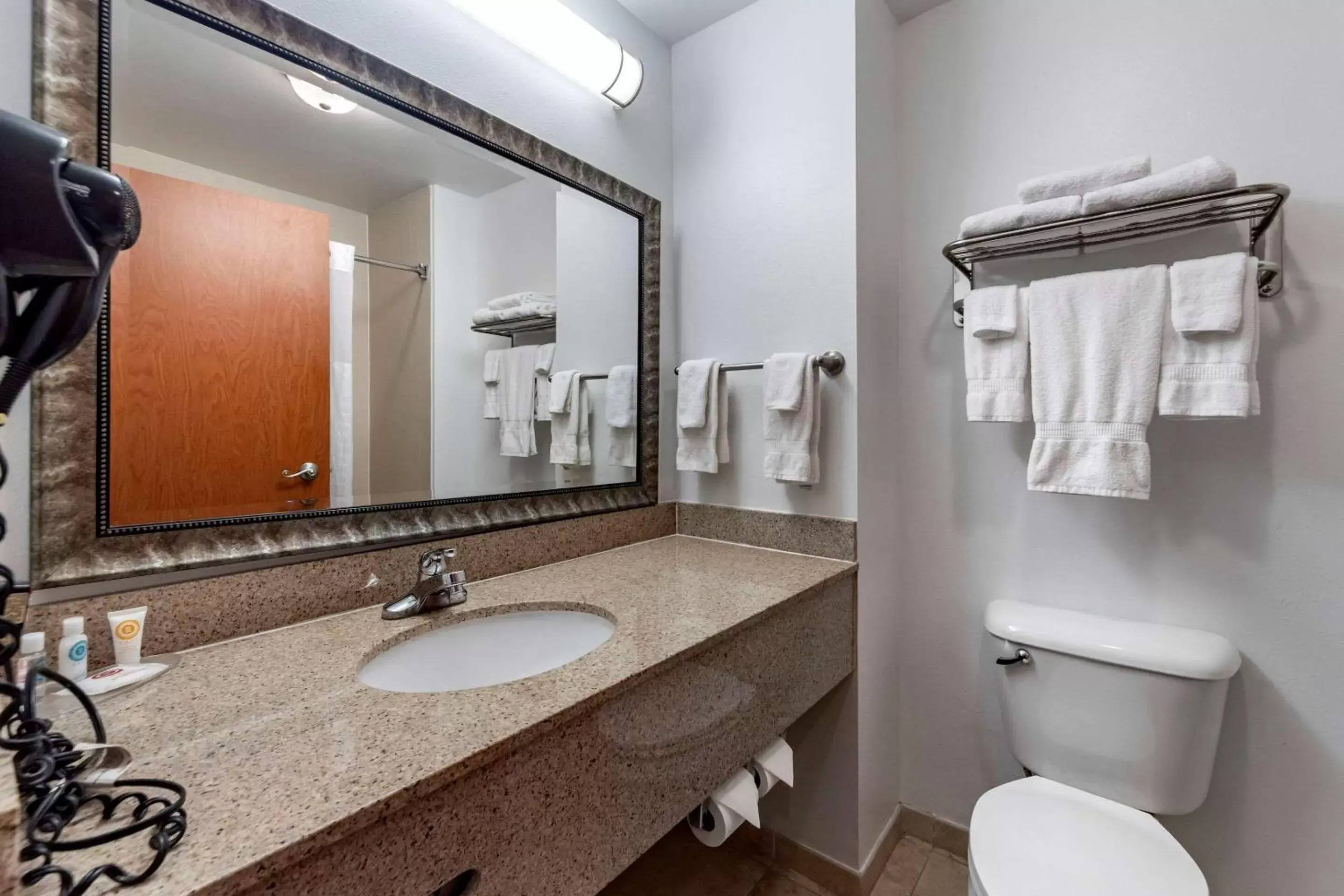 Photo of the whole room, Bathroom in Comfort Inn & Suites Shawnee North near I-40