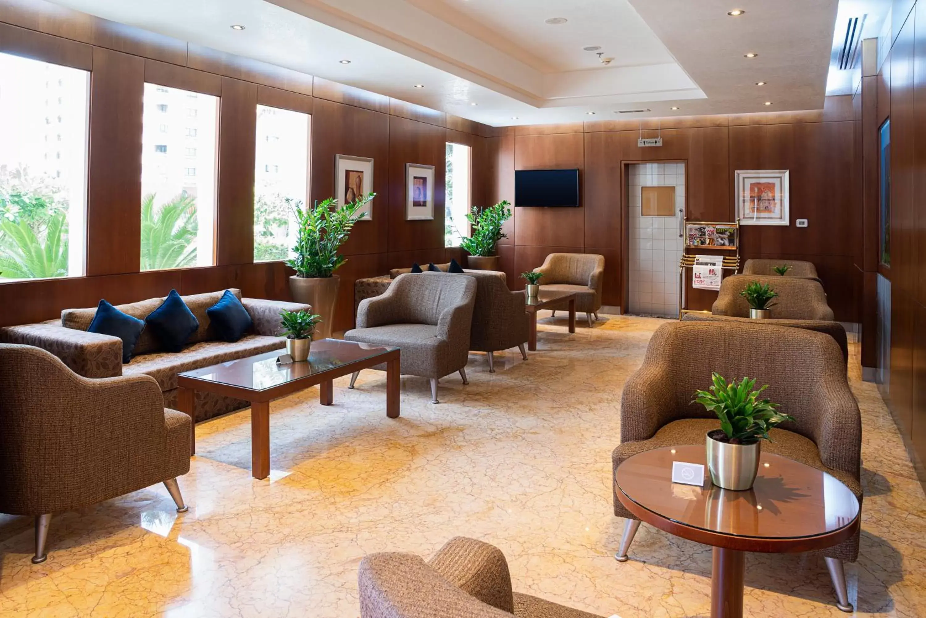 Lobby or reception, Lobby/Reception in Al Rawda Arjaan by Rotana, Abu Dhabi