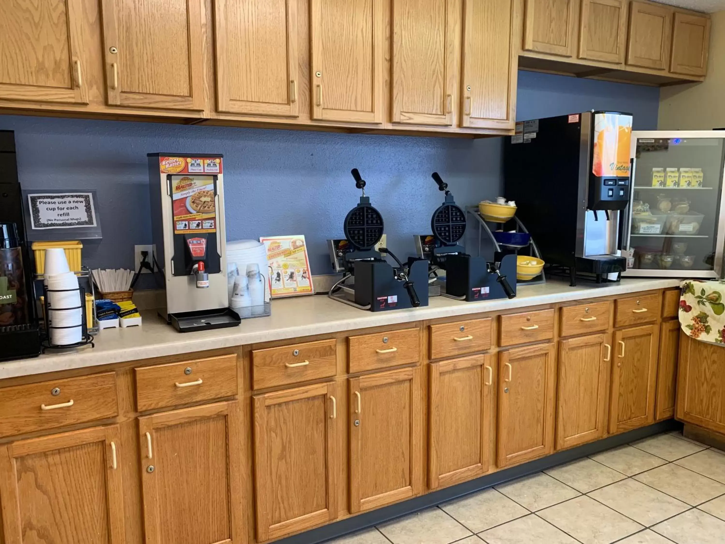 Breakfast in Days Inn by Wyndham Hinckley Breakfast in Days Inn by Wyndham Hinckley