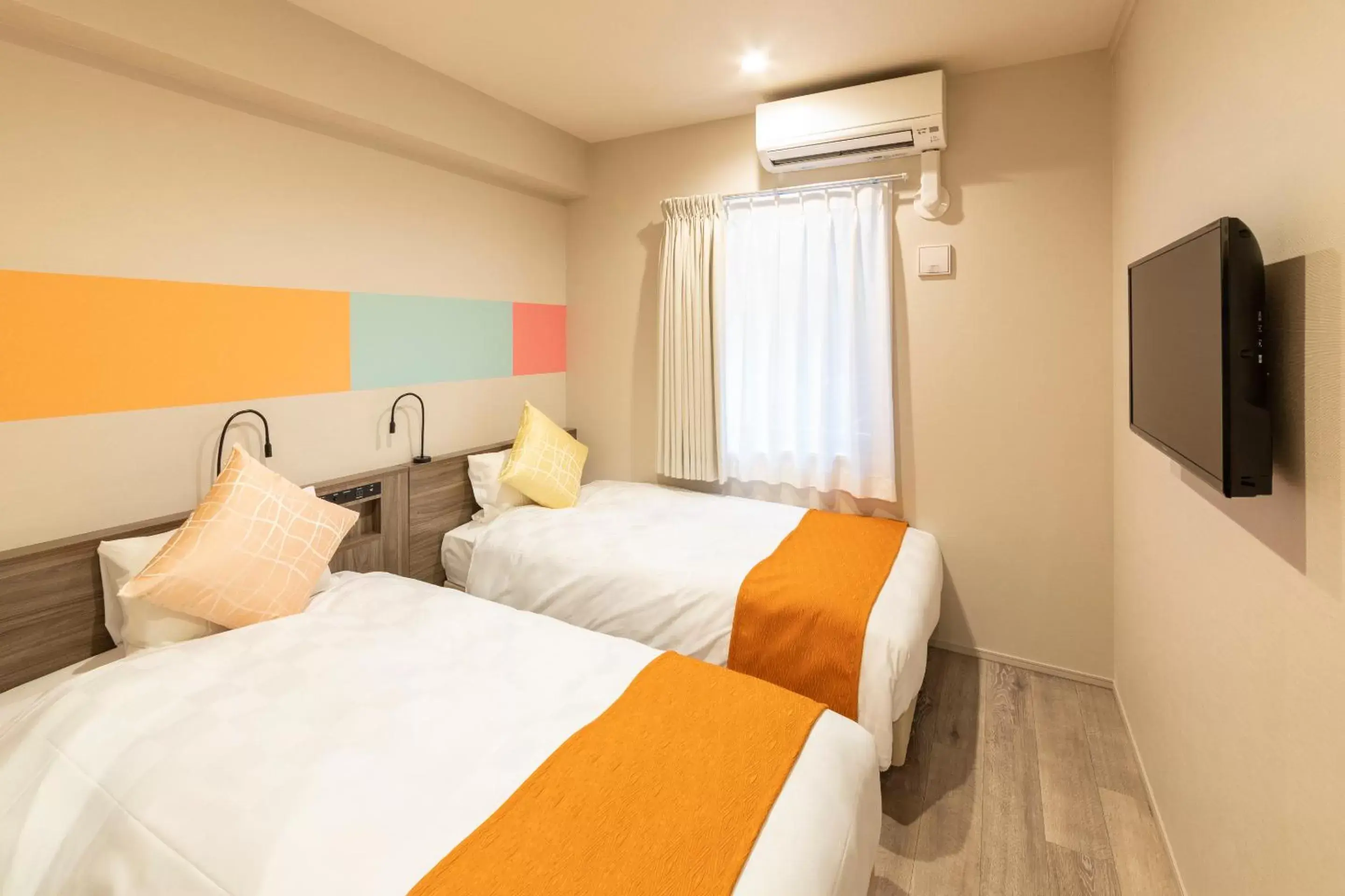 Photo of the whole room, Bed in SARASA HOTEL Dotonbori Photo of the whole room, Bed in SARASA HOTEL Dotonbori