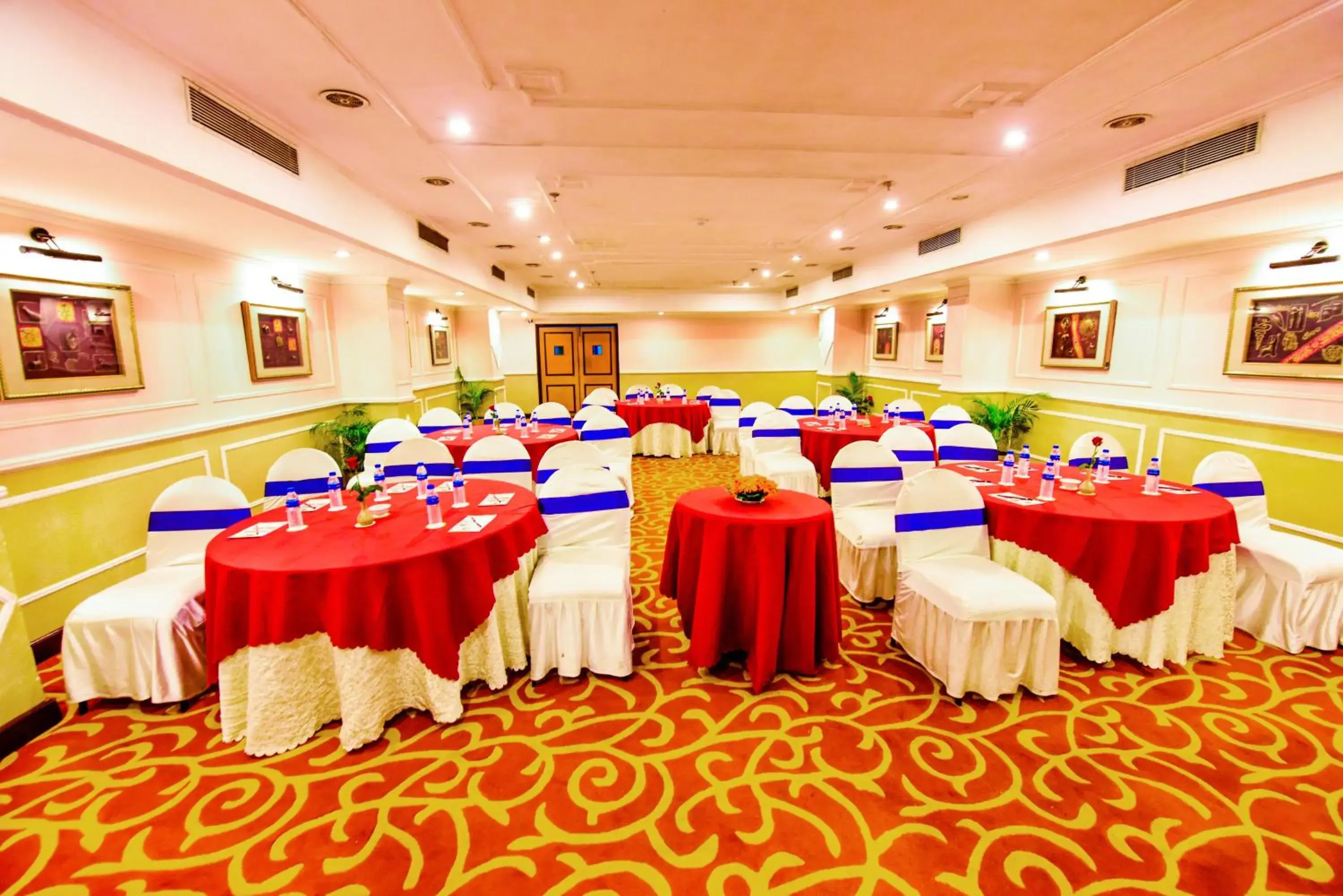 BBQ facilities, Banquet Facilities in Hotel Swosti Premium Bhubaneswar