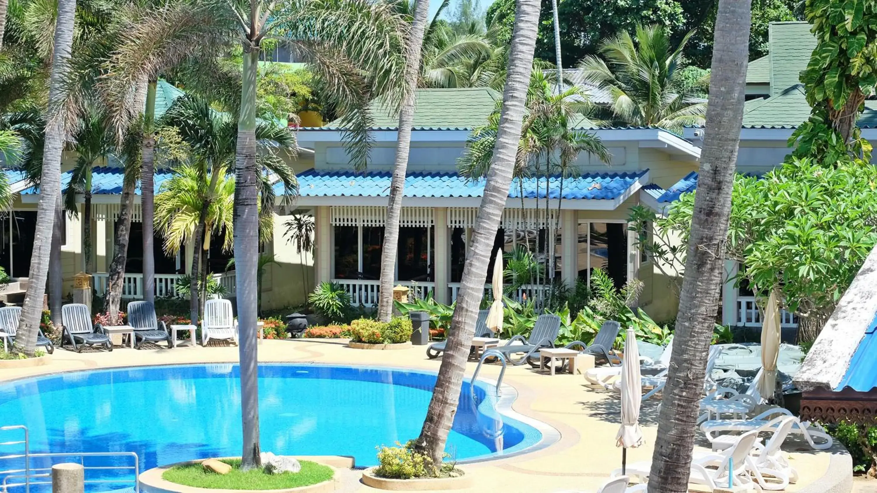 Swimming Pool in Andaman Lanta Resort - SHA Extra Plus