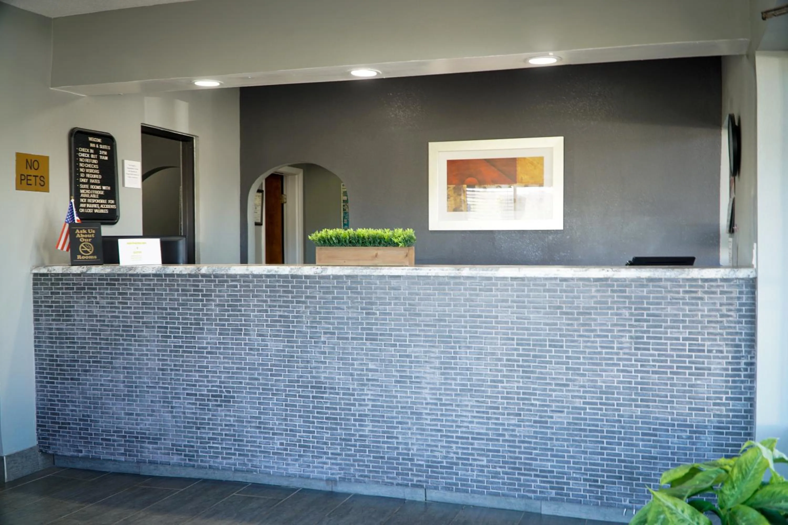 Southern Inn and Suites